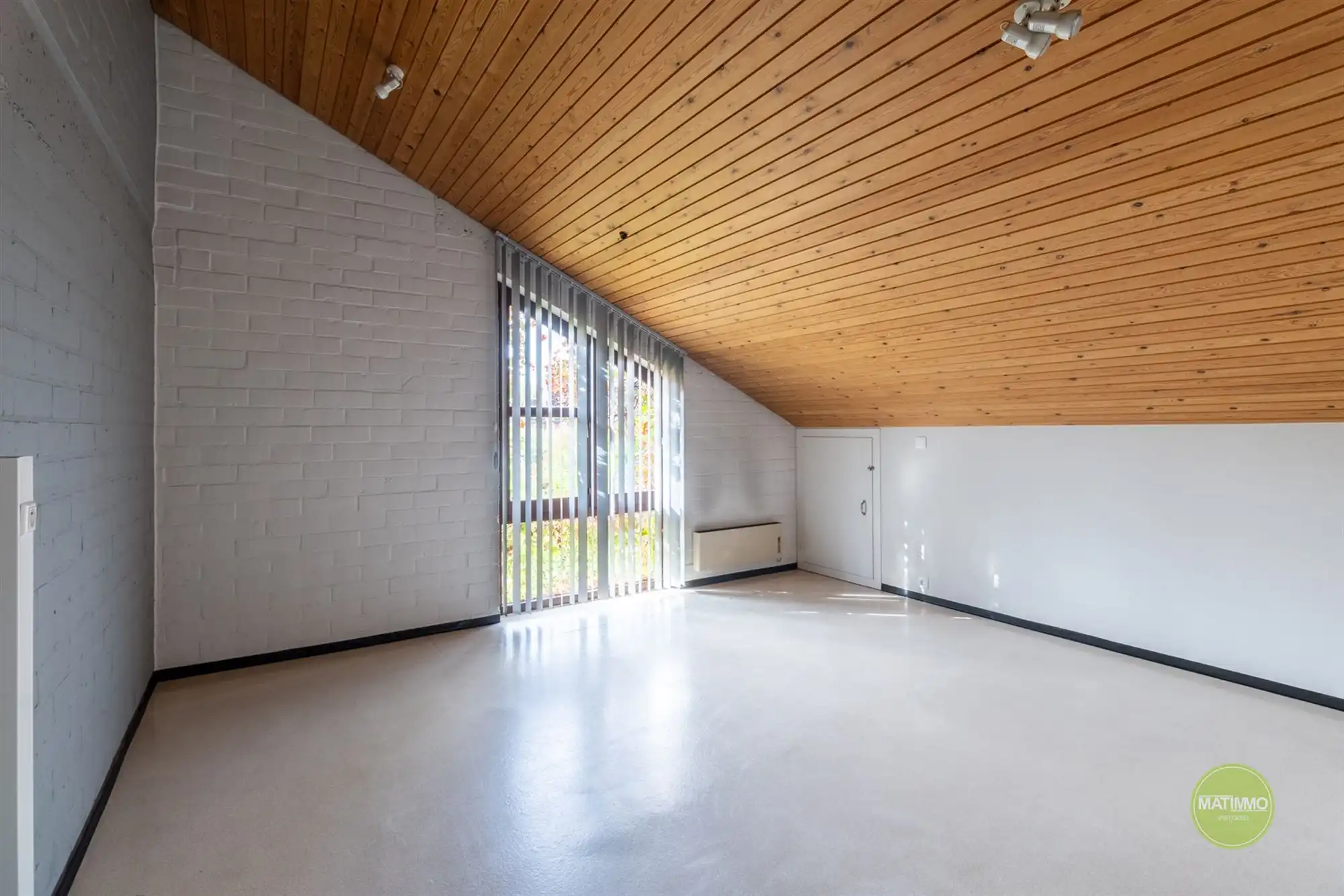 Vrijstaande, rustig gelegen woning met 4 slaapkamers in Mol foto 19