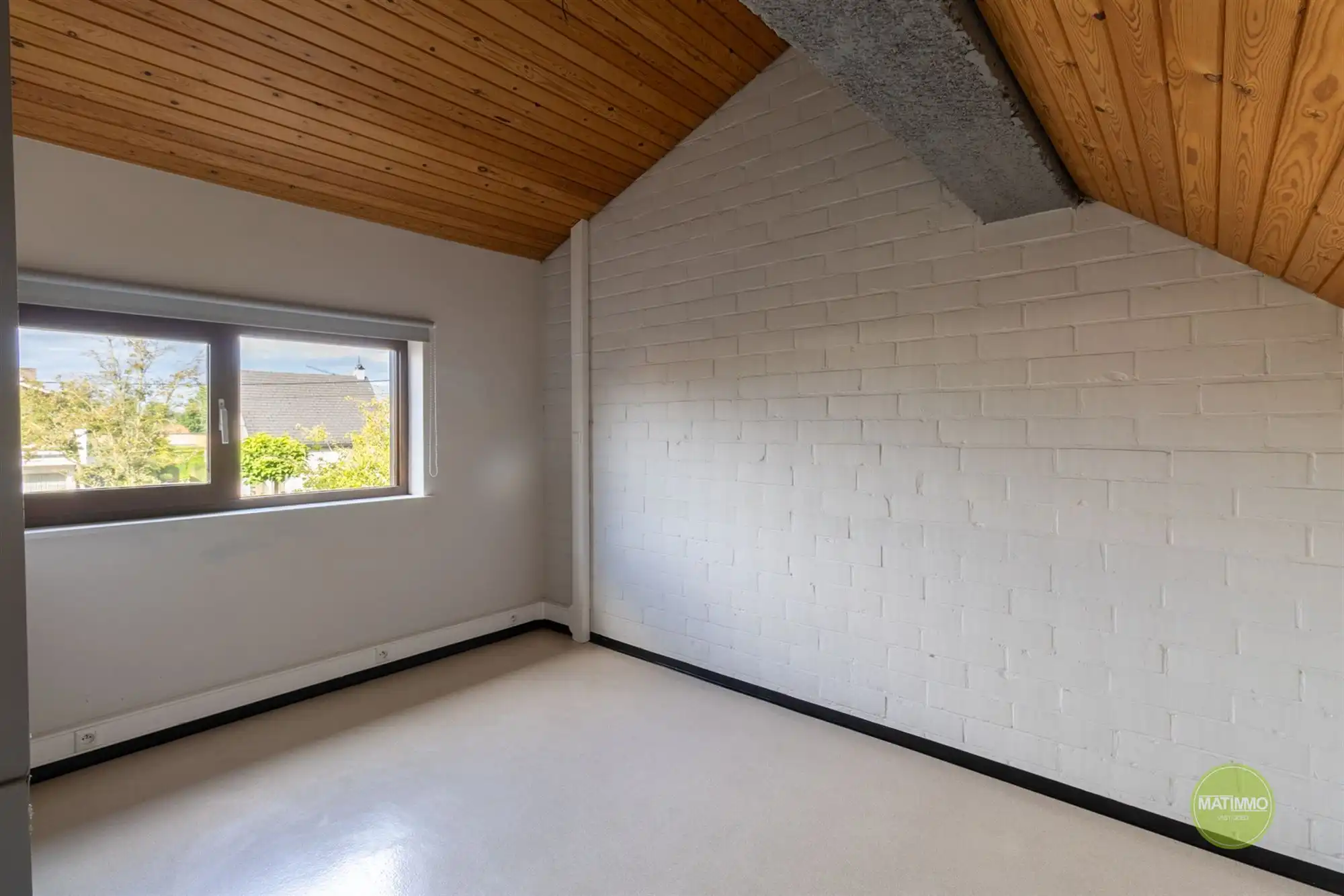 Vrijstaande, rustig gelegen woning met 4 slaapkamers in Mol foto 19