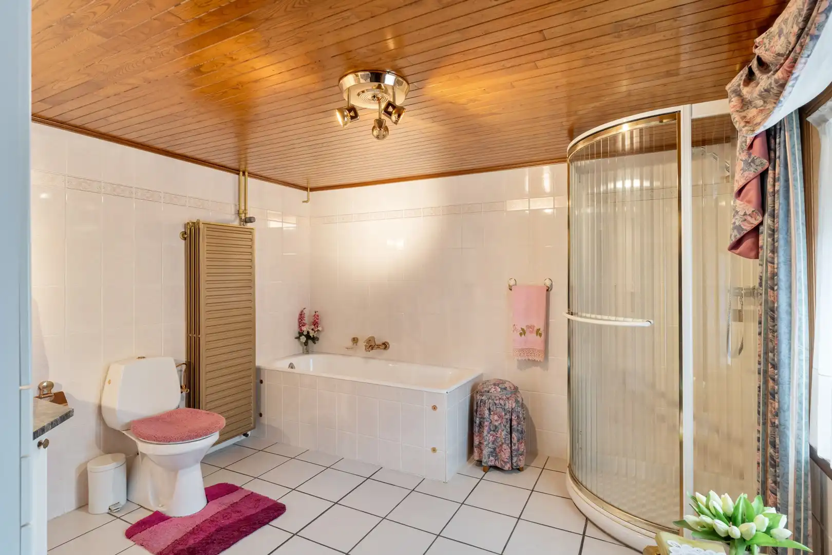 Landelijk wonen in alle rust met ruimte, charme en talloze mogelijkheden foto 17