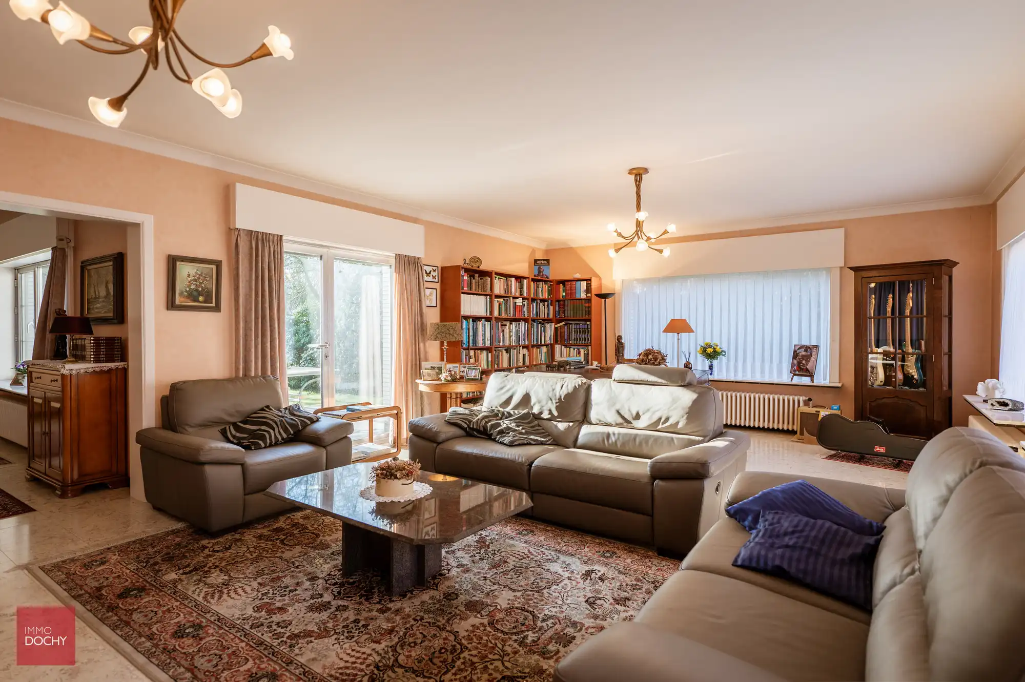Alleenstaande zongerichte woning op topligging foto 9