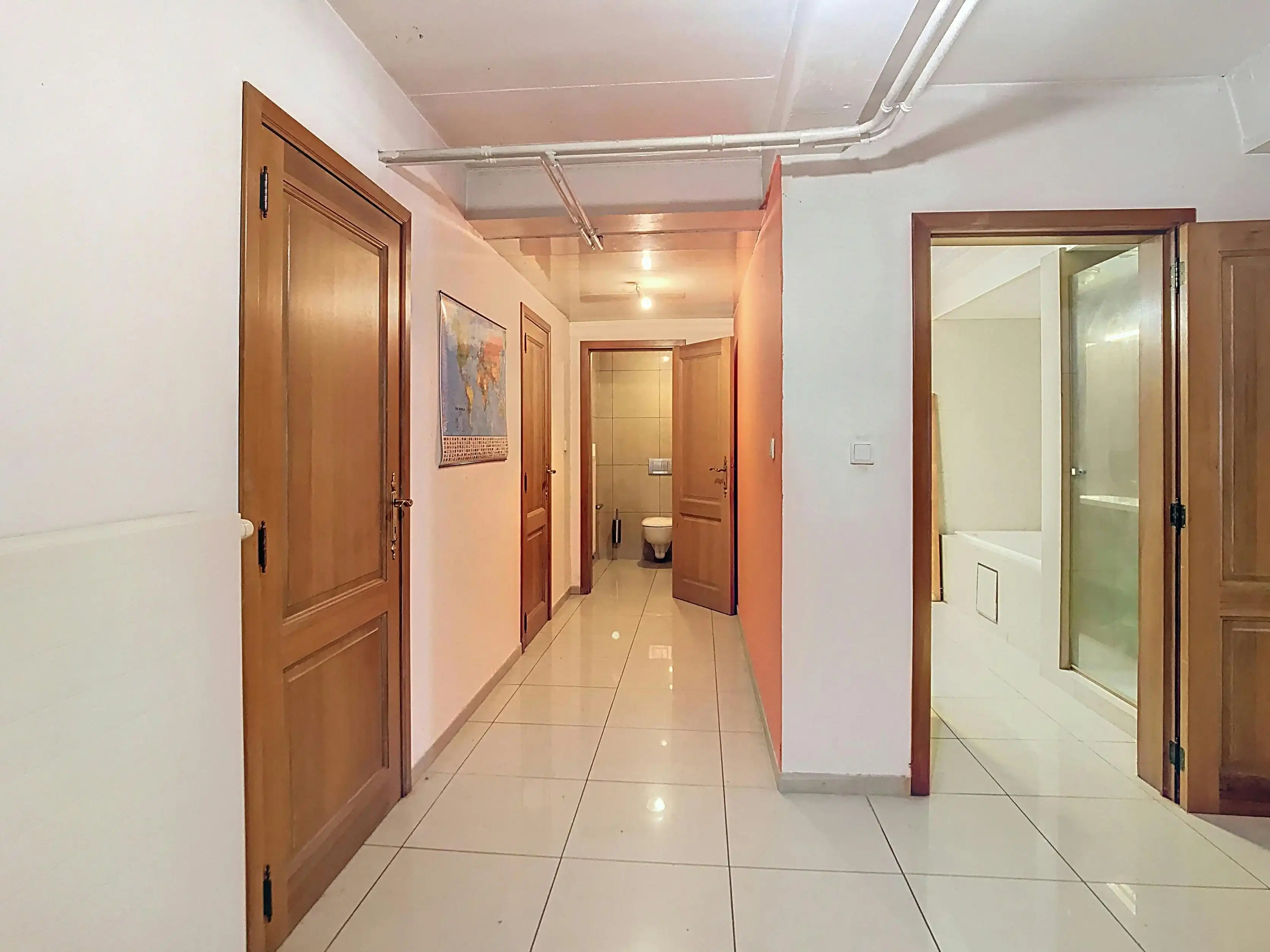 Gelijkvloers appartement met 4 slaapkamers (EPC C-F) foto 21