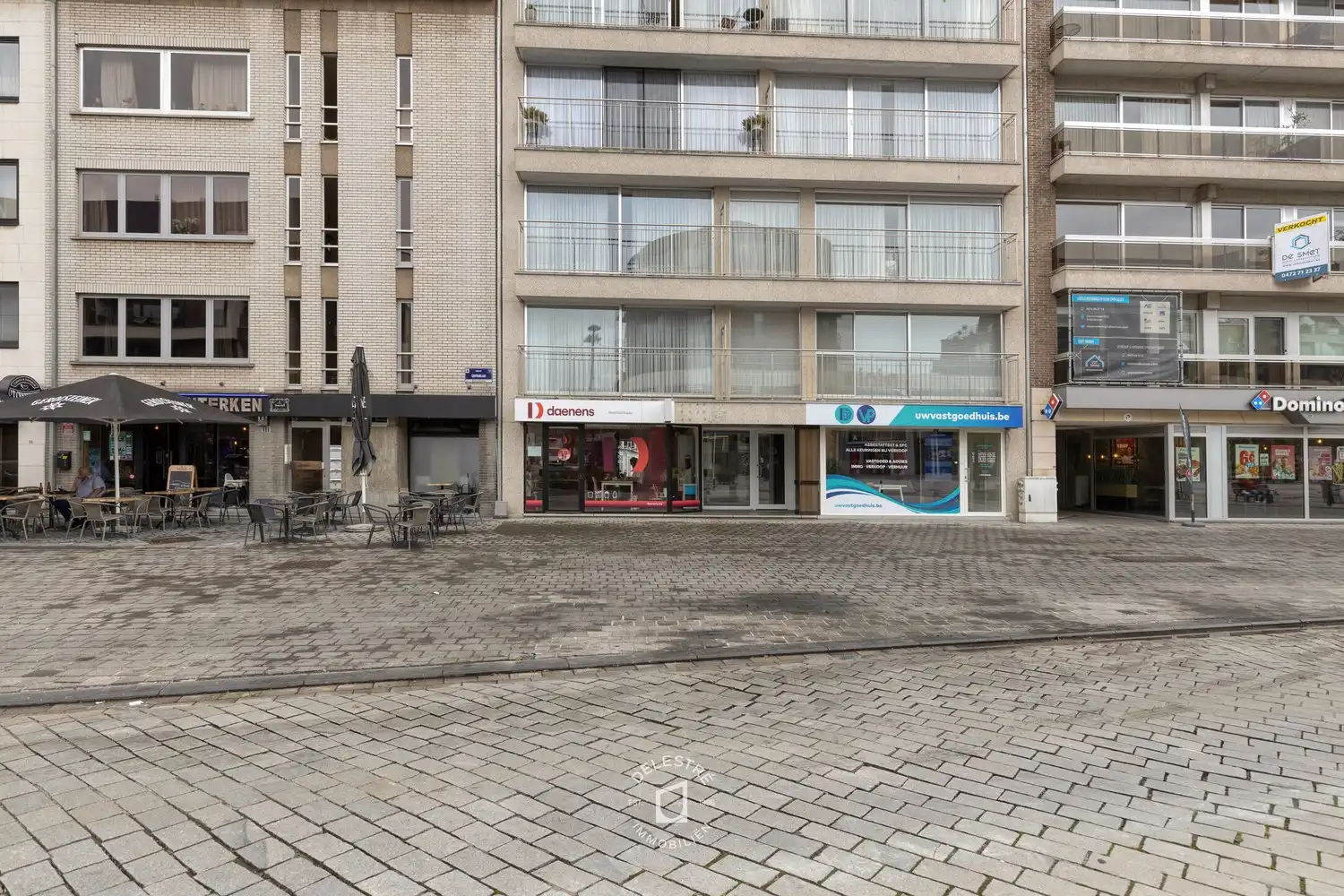 Topgelegen commercieel gelijkvloers op zichtlocatie recht tegenover Ninia Shopping Center foto 4