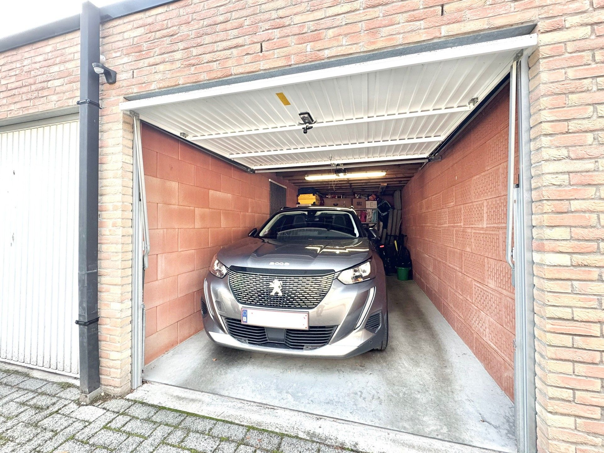 PENTHOUSE MET 2 TERASSEN & GROTE GARAGE foto 22