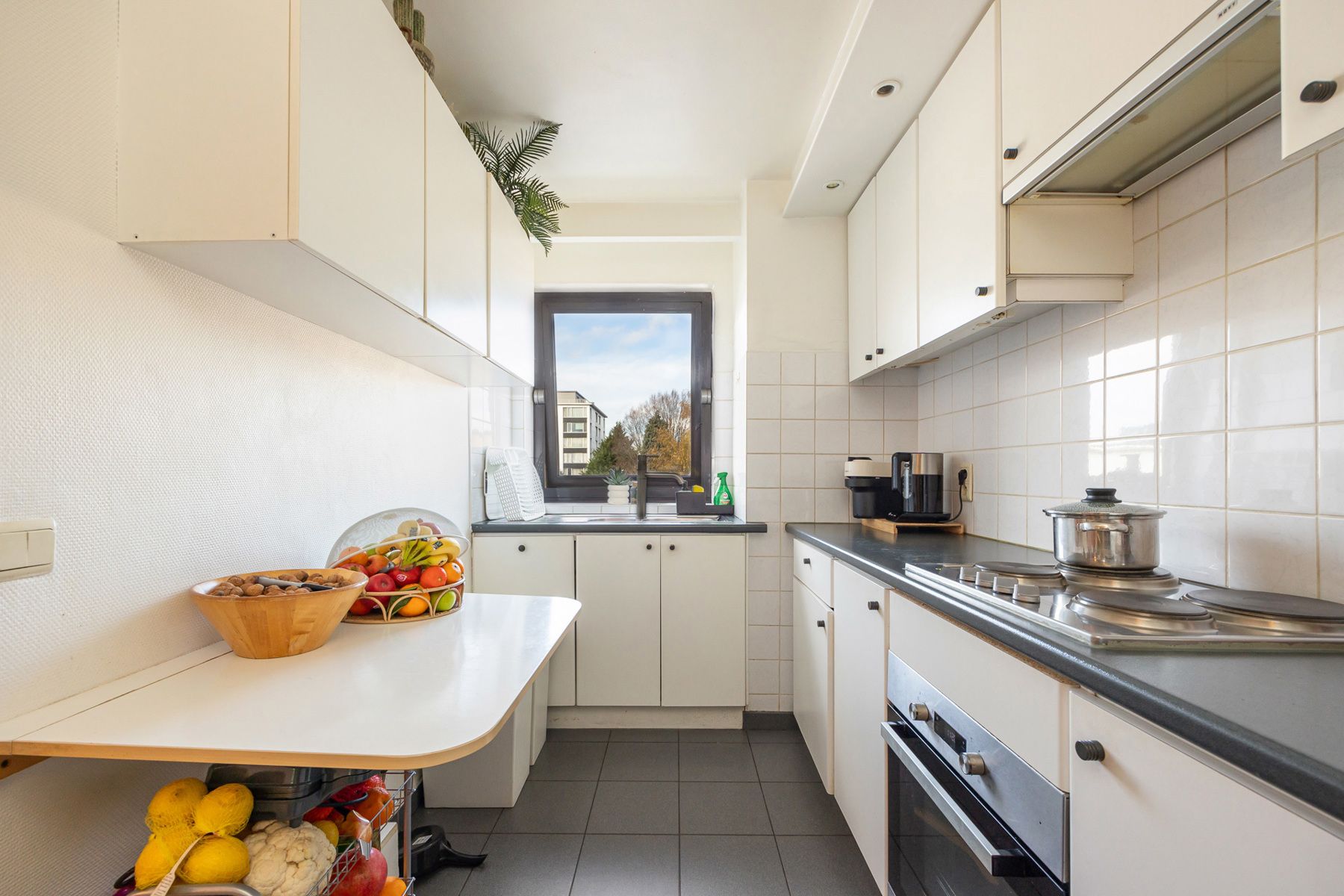 Rustig gelegen 2-slaapkamerappartement met terras foto 8