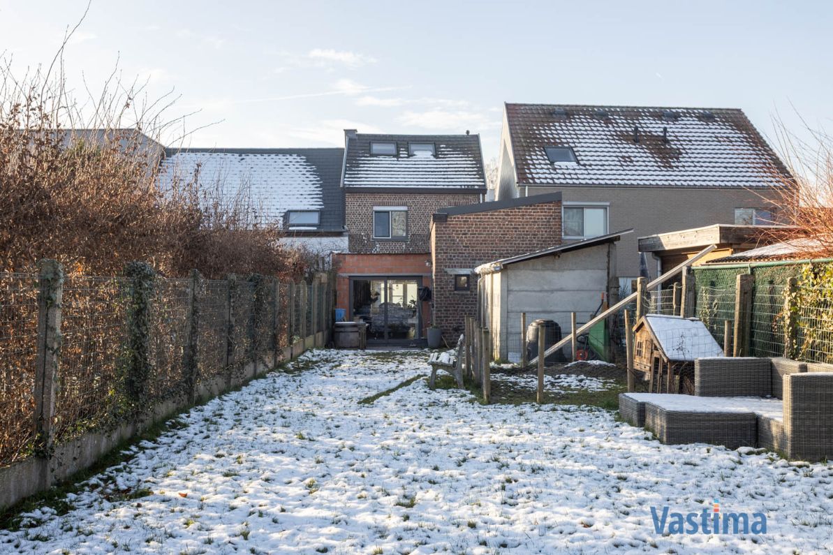 Ruime gezinswoning met 3 slaapkamers en tuin foto 27