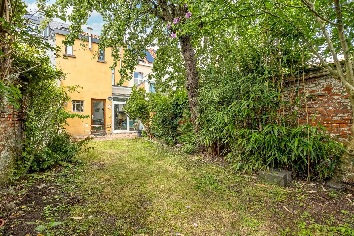 Karaktervolle woning met gezellige tuin foto 26