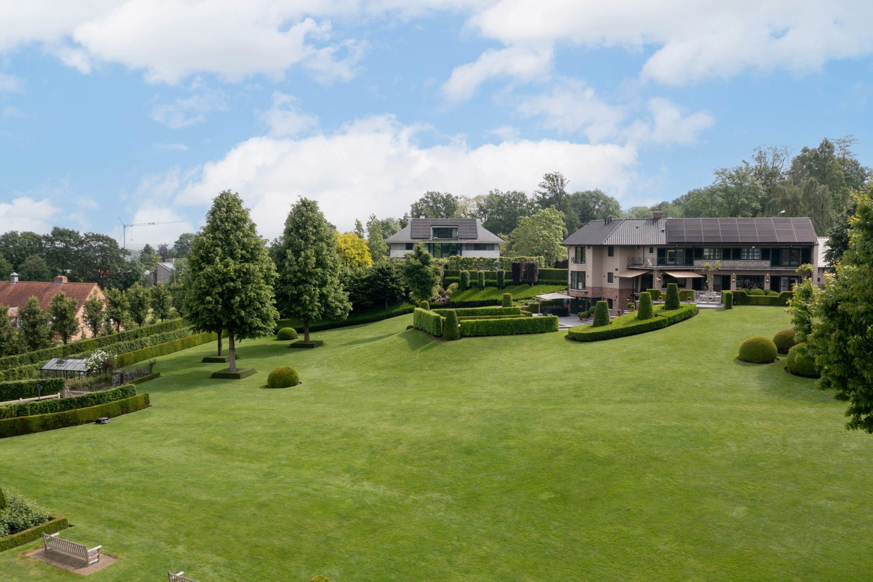 Villa op ruim perceel te WINKSELE foto 3