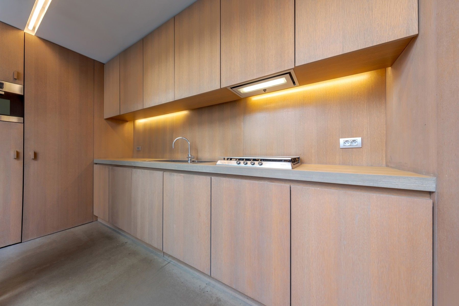 Uniek pand in centrum-Antwerpen foto 8