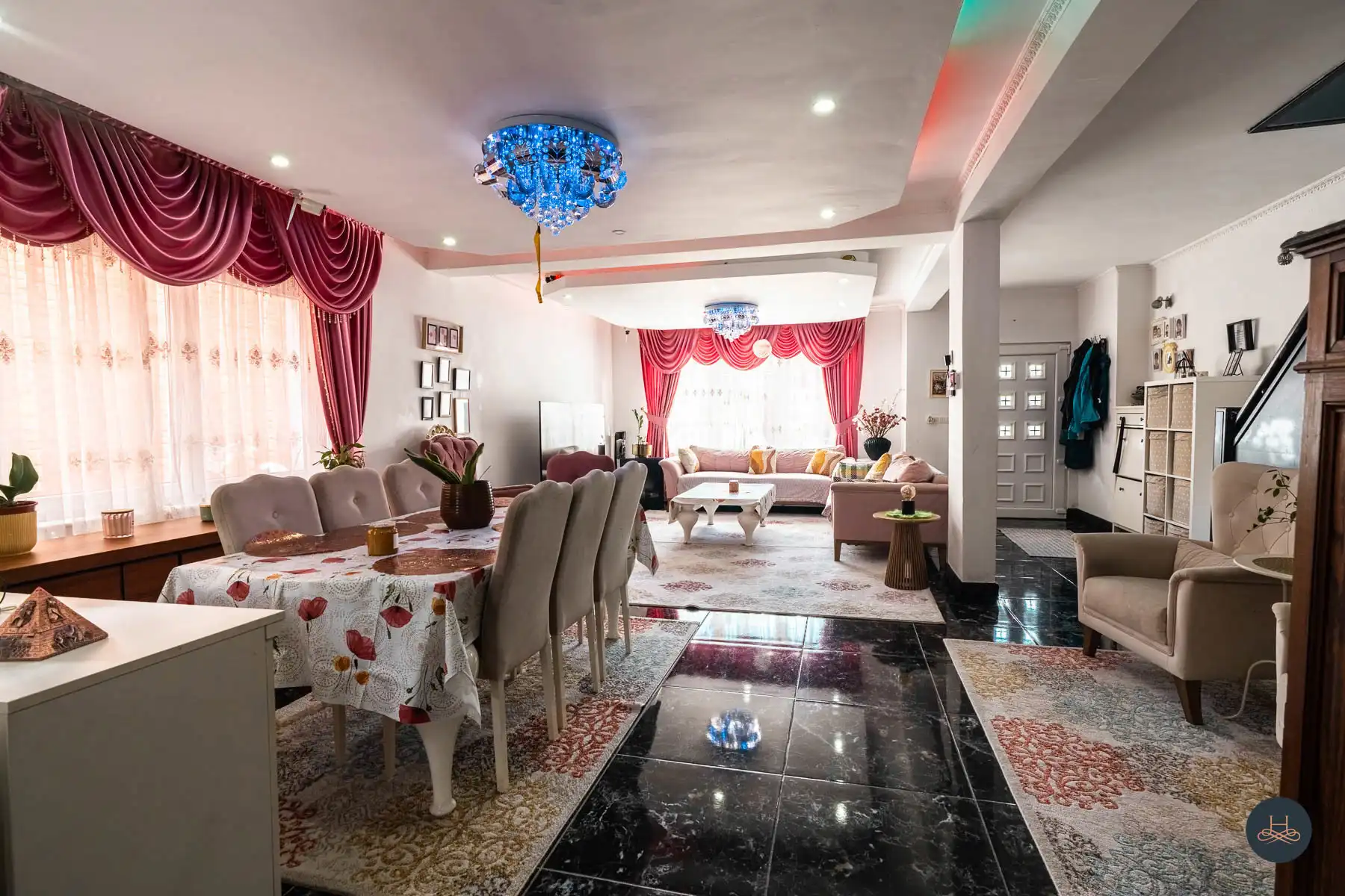 Comfortabele ruime gezinswoning met strategische ligging foto 8