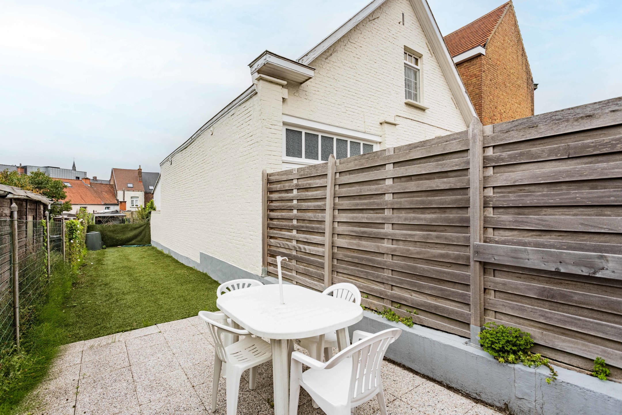 Charmante stadswoning met ruime garage foto 20