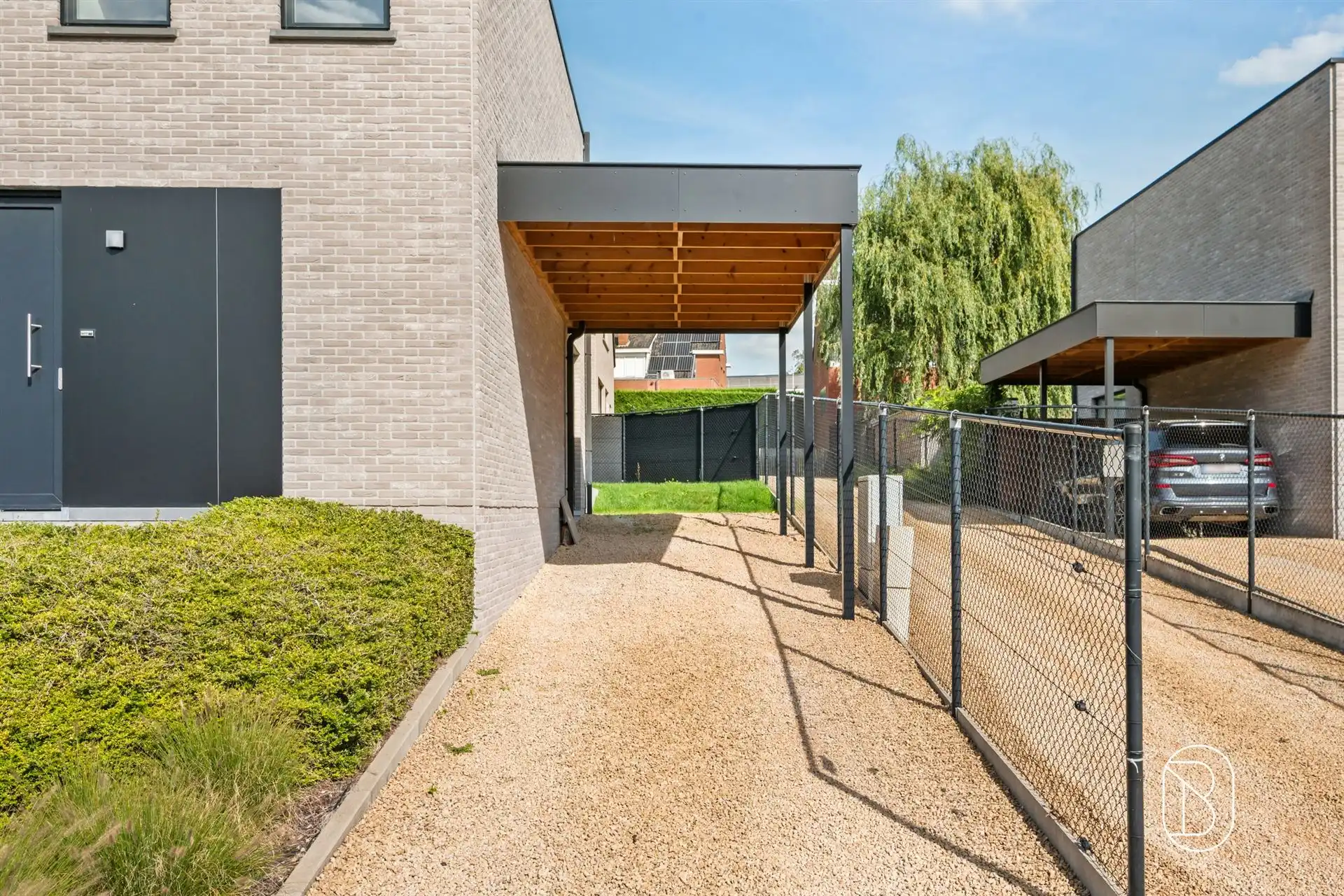 Energiezuinige moderne woning met 3 slpk en carport foto 4