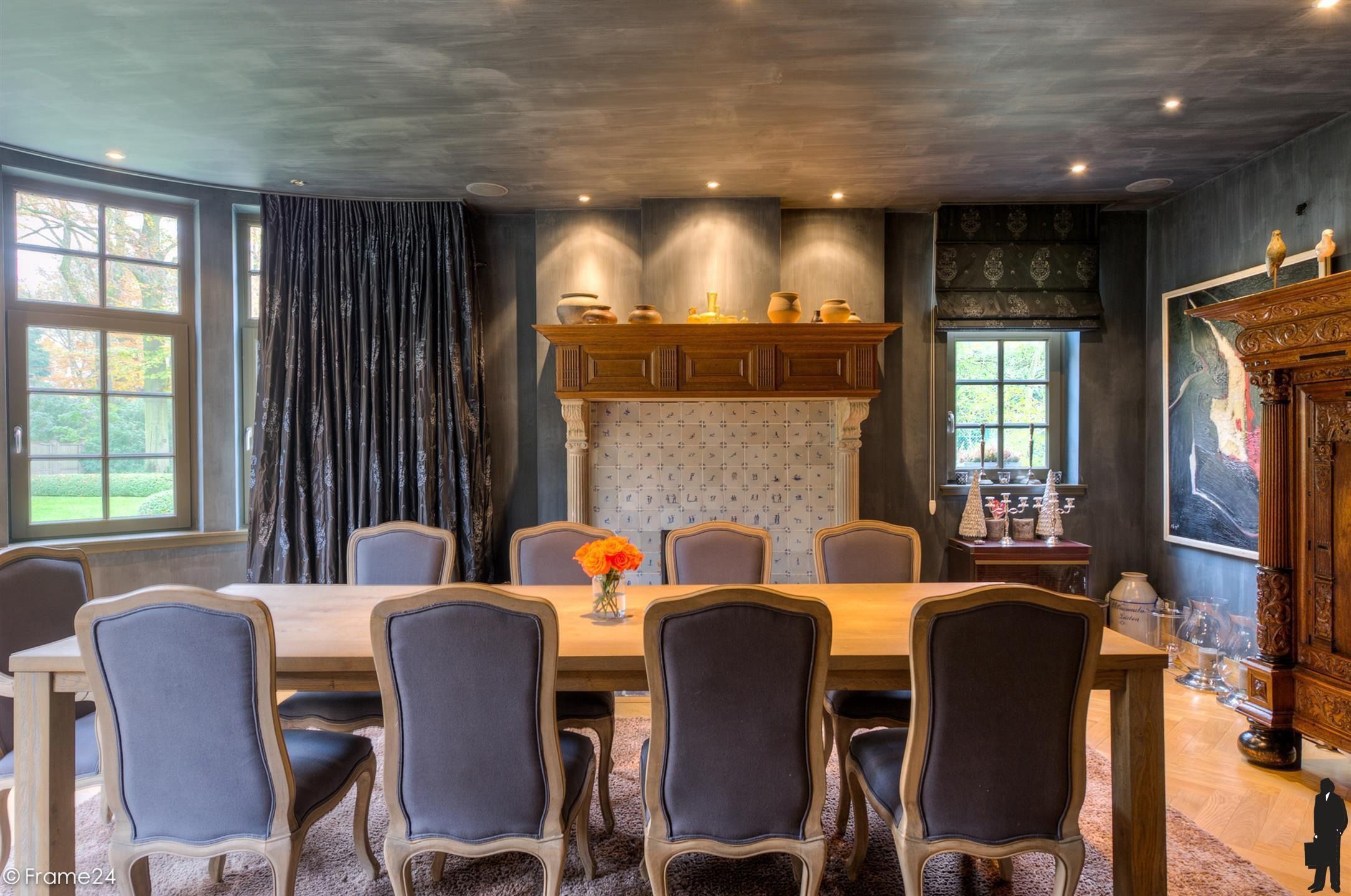 Markante villa op ca. 1 Ha. grens Brasschaat/Kapellen! foto 5