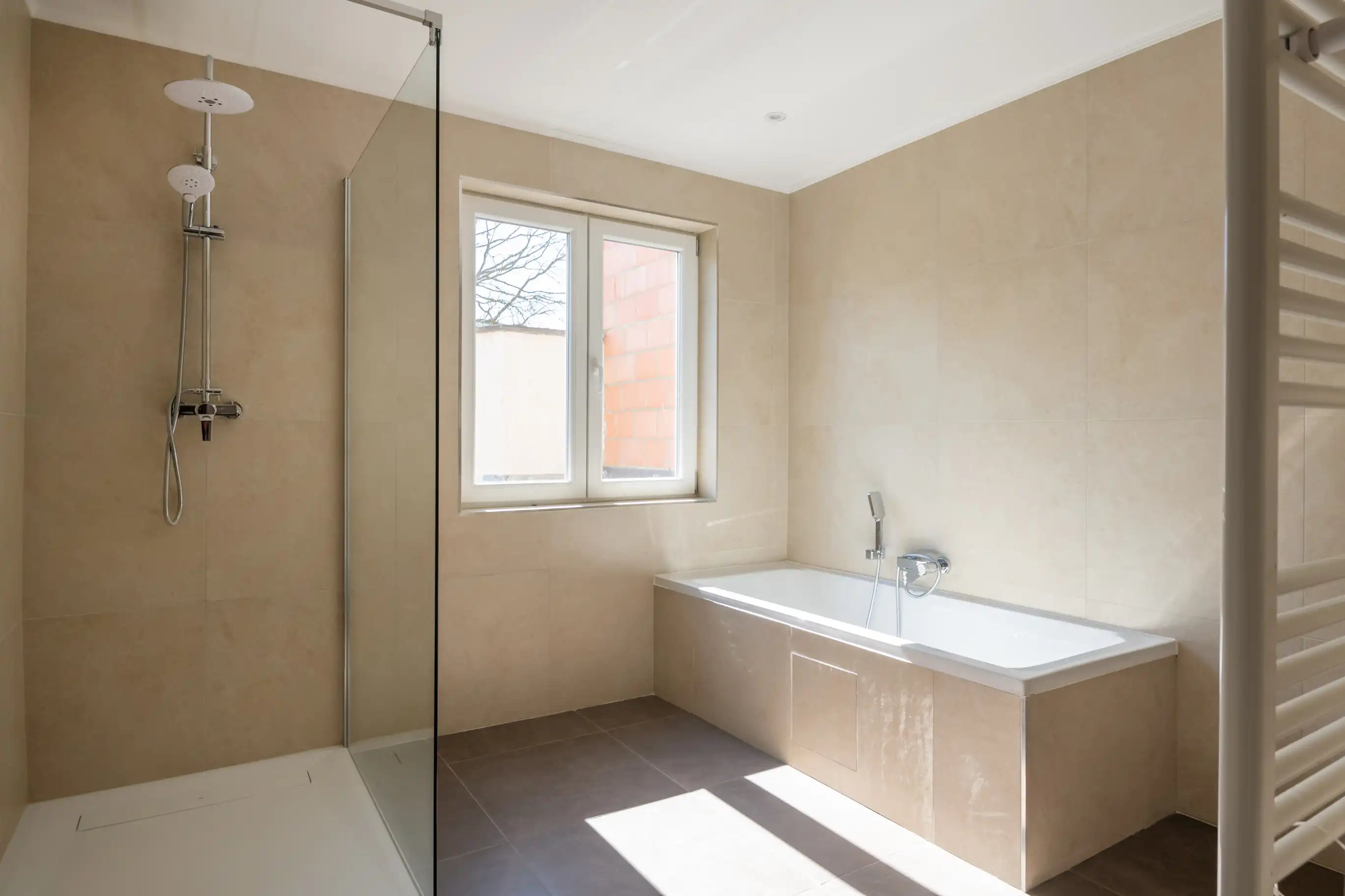 Instapklare stijlvolle woning in Wemmel foto 12