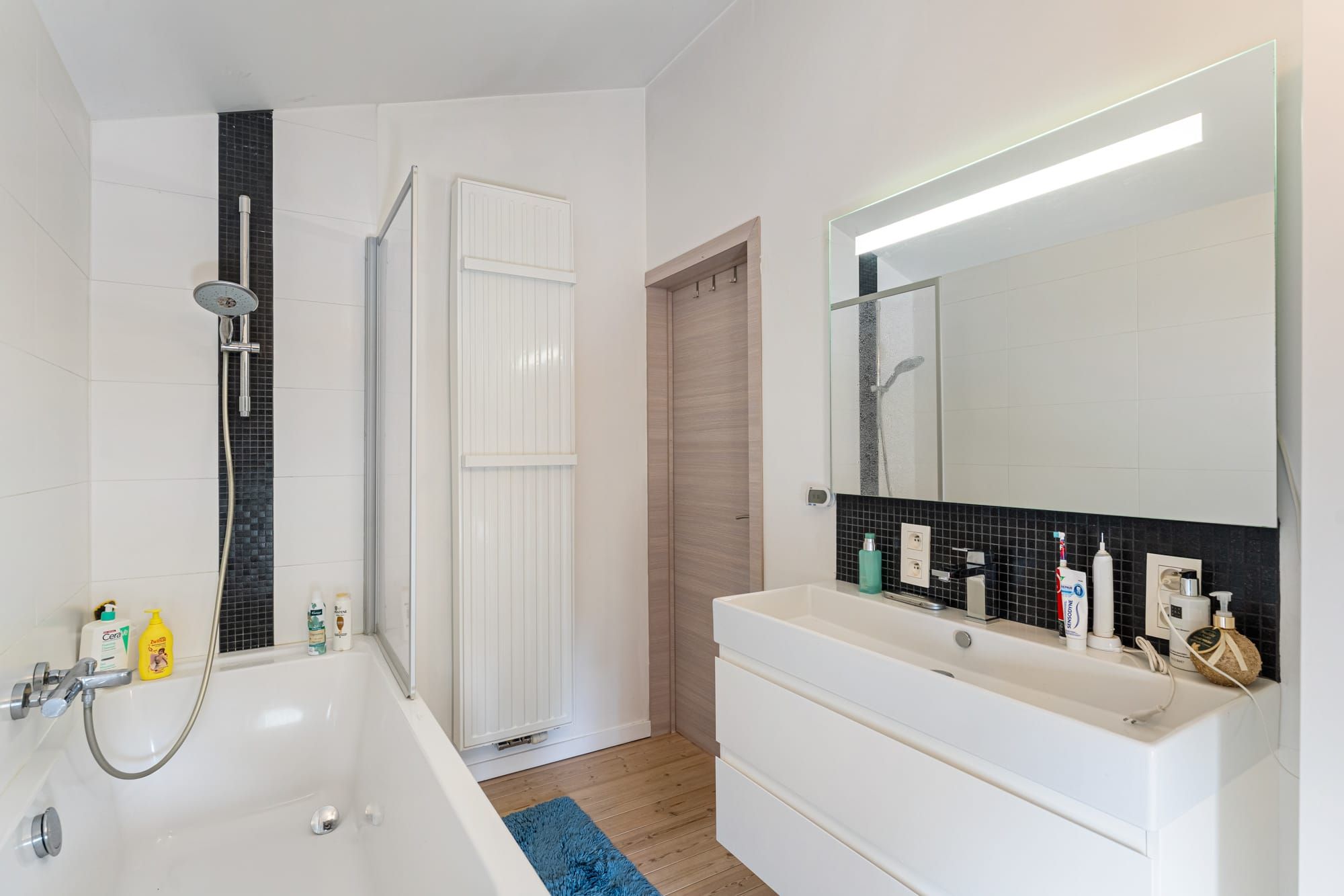 Knappe instapklare woning in het centrum van Zoutleeuw met 2 slaapkamers! foto 15