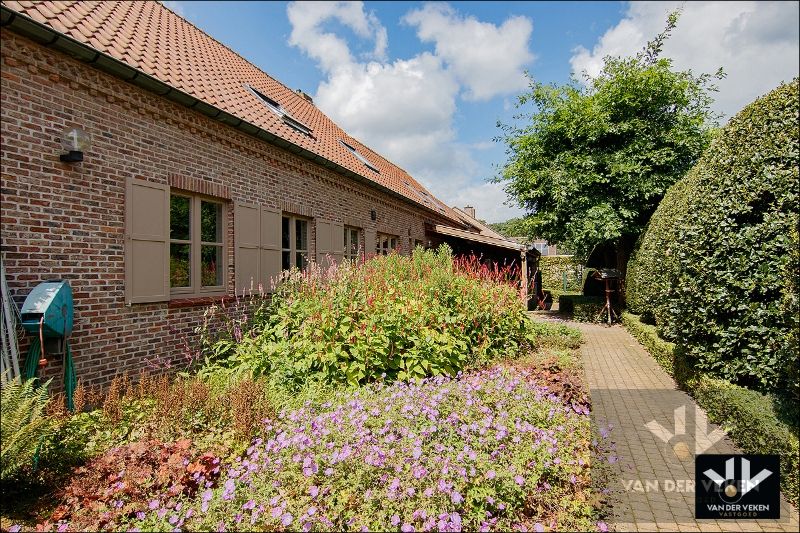 PERFECT ONDERHOUDEN VILLA MET PARKTUIN foto 5