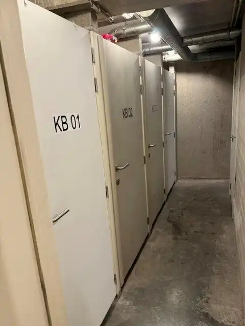 Ruim en toegankelijk 2-slaapkamerappartement met terras in Waregem foto 21