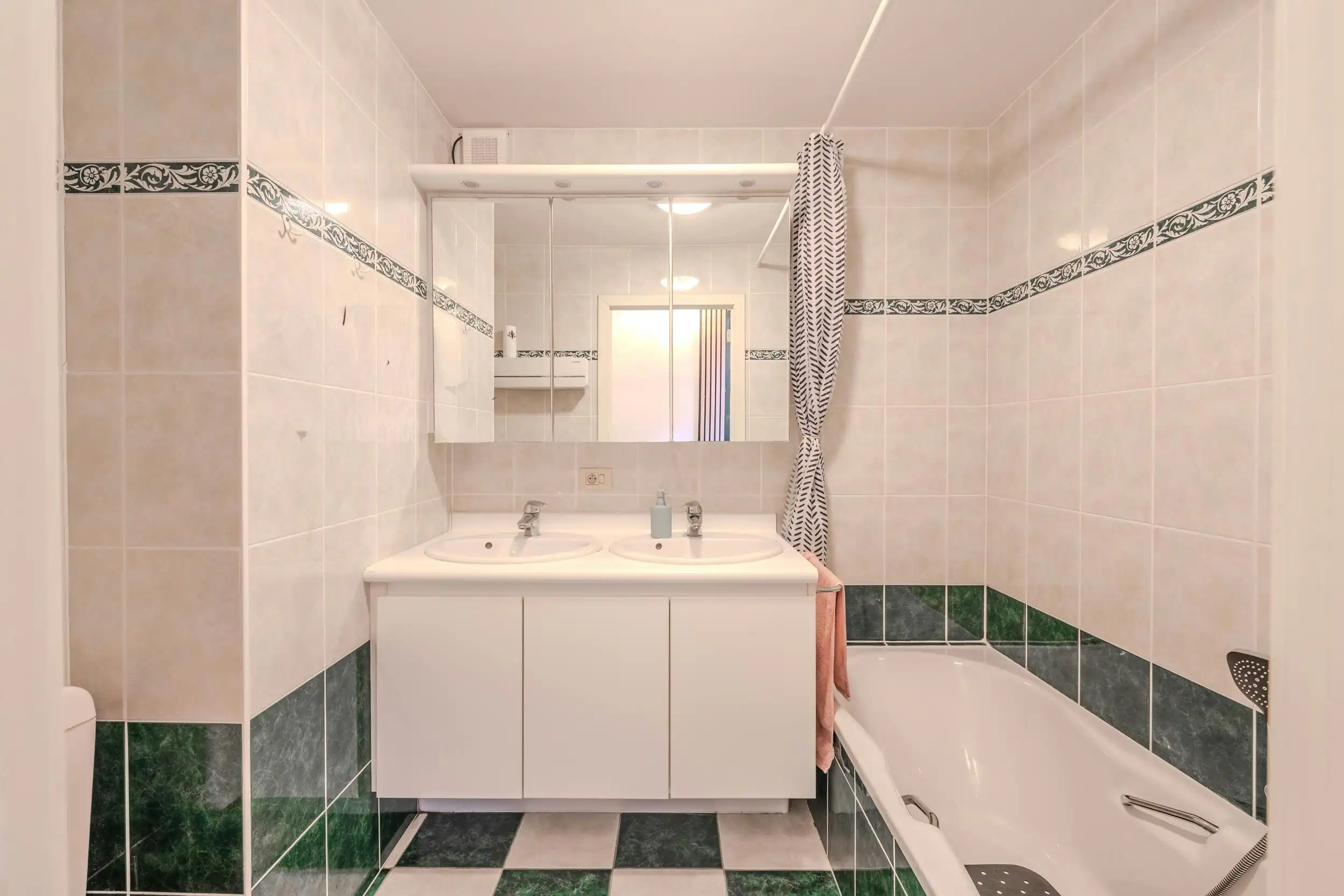 Instapklaar éénslaapkamer appartement met aangenaam terras! foto 12