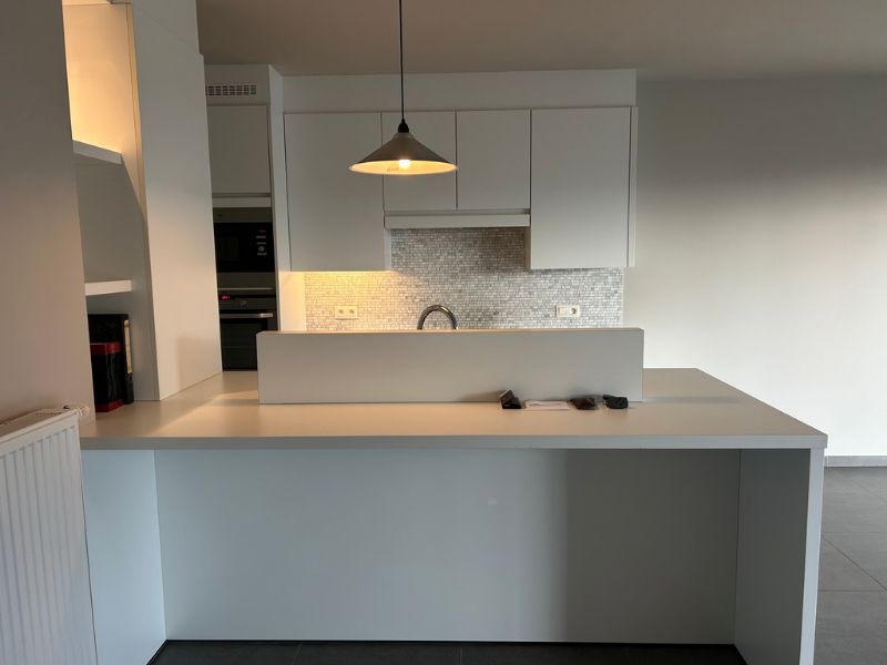 Stijlvol afgewerkt appartement met garage in privé domein De Steelander met natuurvijver en parktuin. foto 8