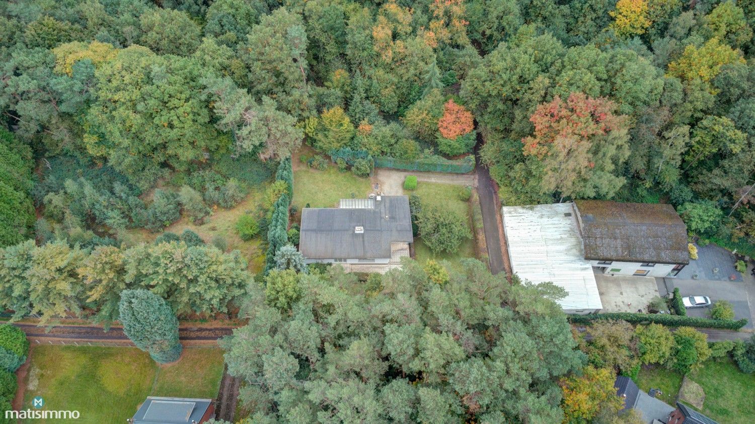 ZEER RUIME BUNGALOW MET ZUIDOOSTELIJK GEORIENTEERDE TUIN (25 ARE) IN RUSTIGE GROENE OMGEVING TE ZUTENDAAL foto 41