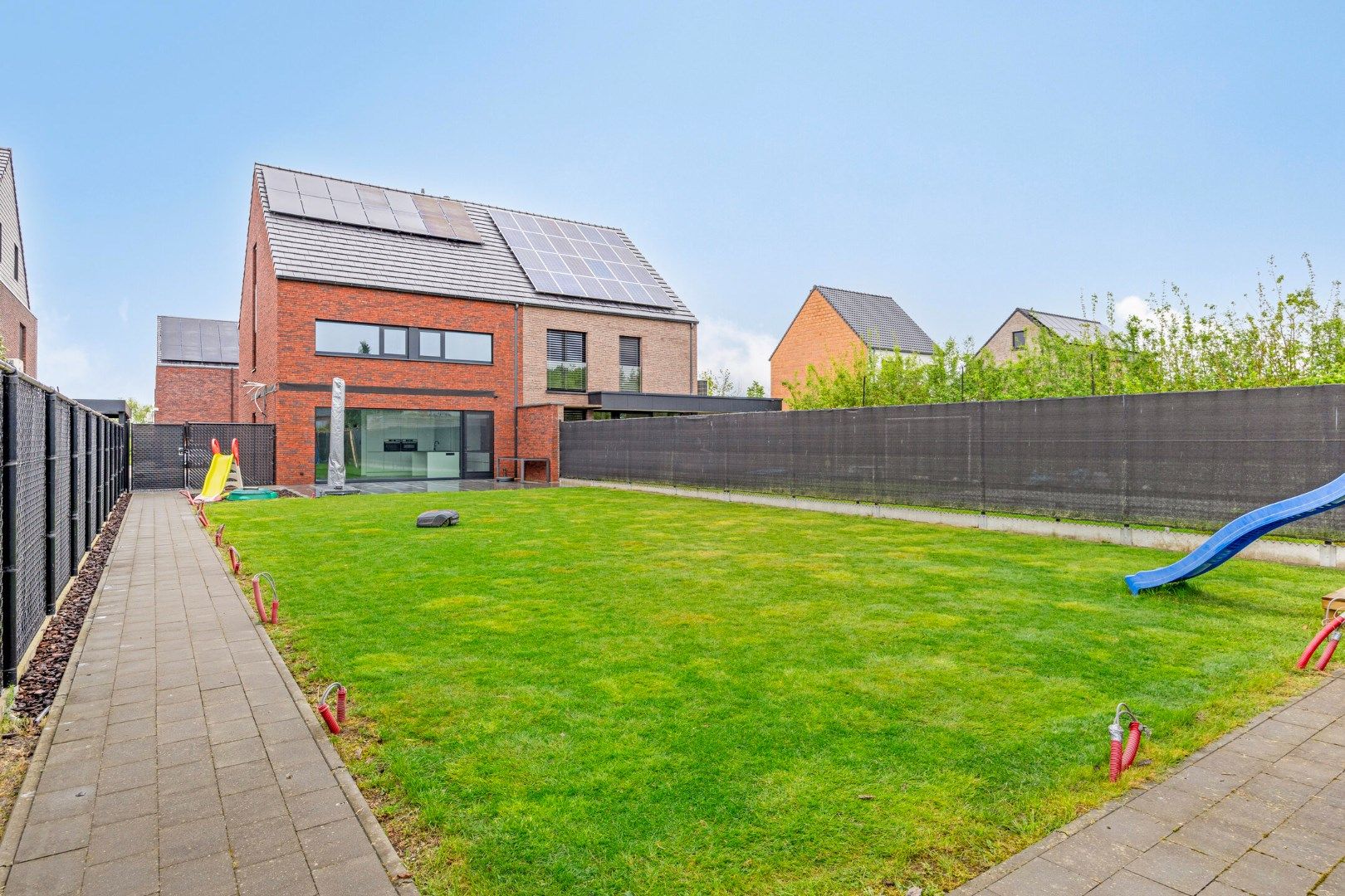 Moderne half open bebouwing met 4 slpks - EPC-waarde 8 (label A) foto 2