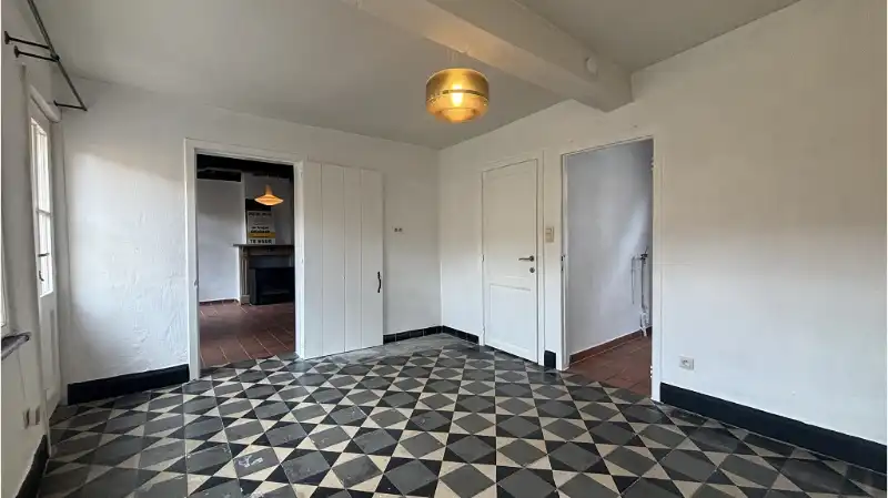 Karaktervolle 2-slaapkamerwoning met ruim TERRAS te huur in Brugge foto 5