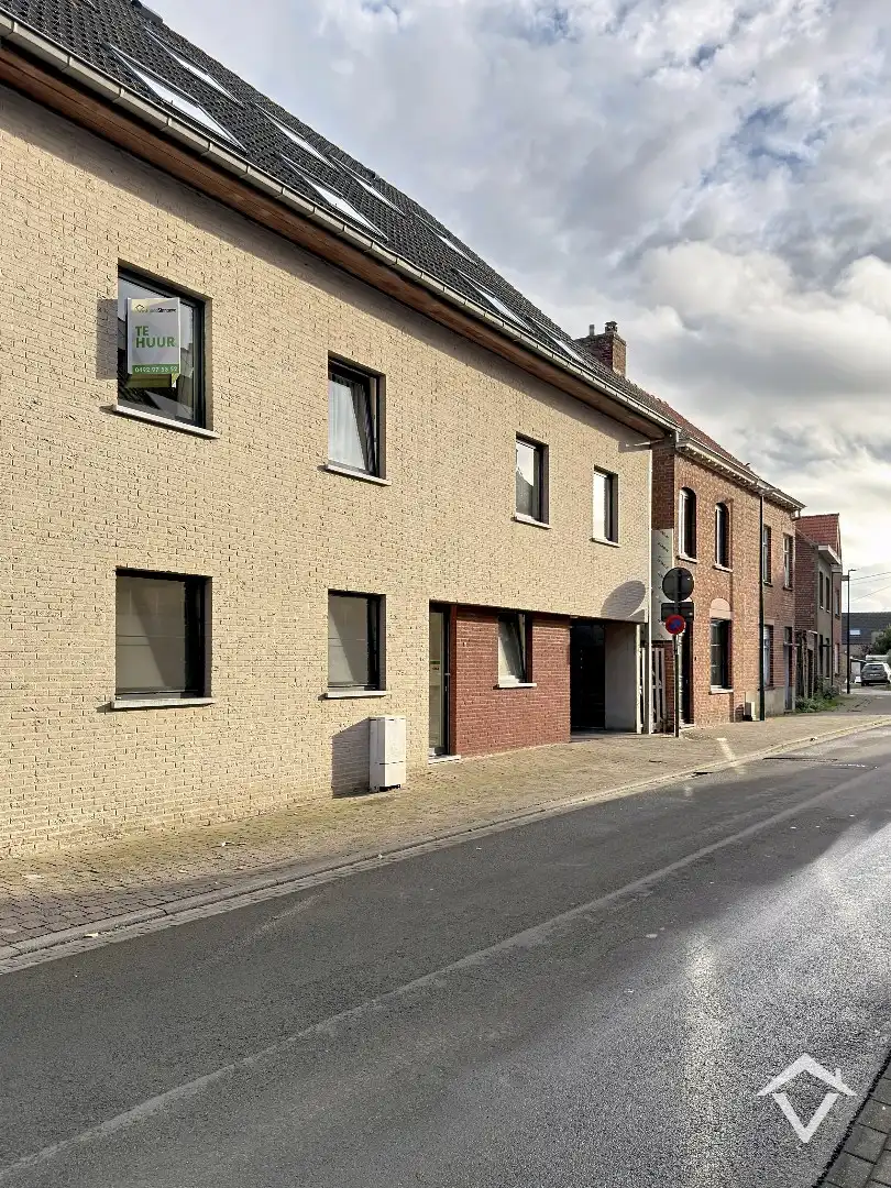 Instapklaar appartement met 2 slaapkamers en garage te Torhout foto 16
