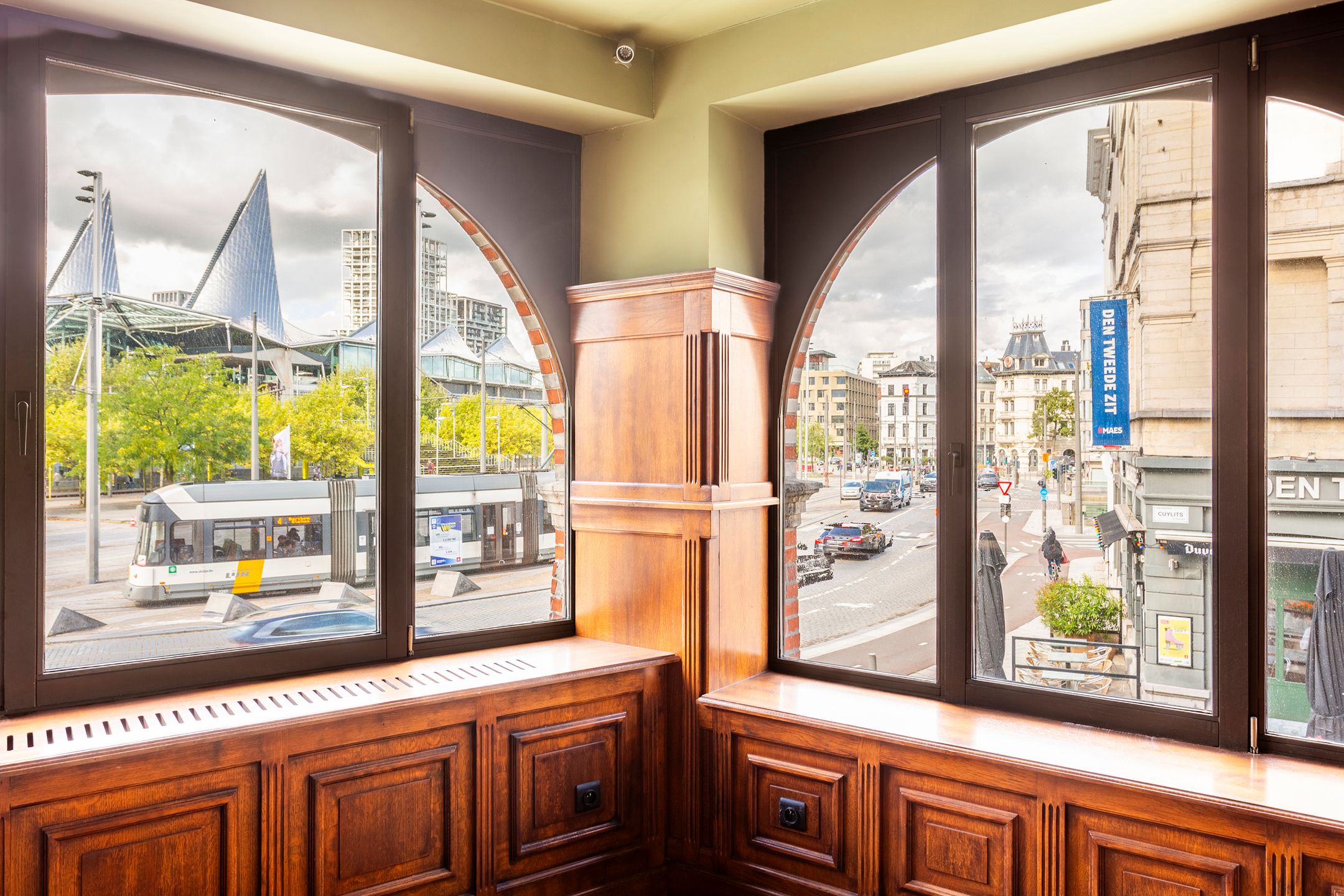 commerciële ruimte ca 172 m² met zicht op Vlinderpaleis foto 10