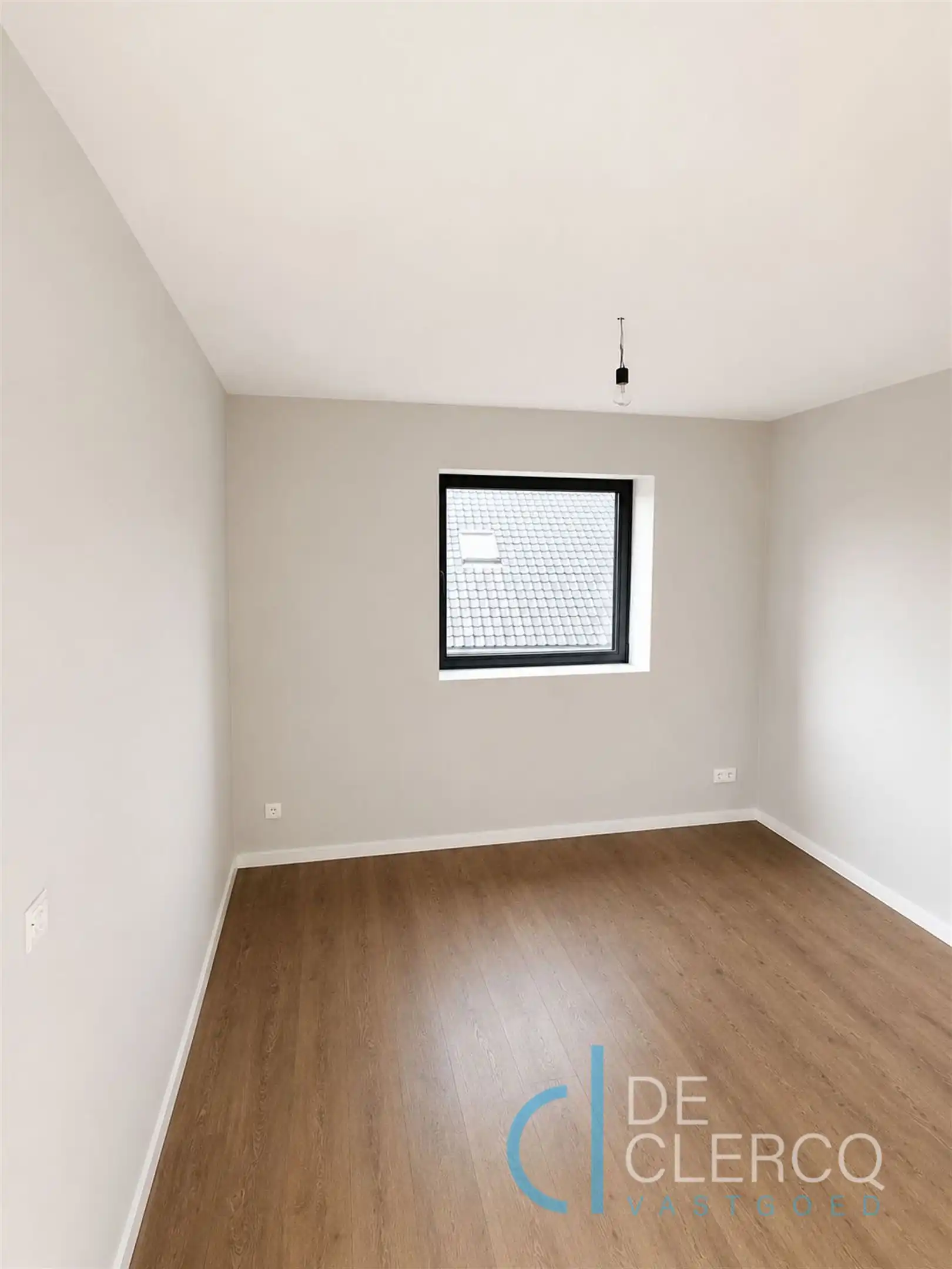 Gerenoveerd appartement met groot terras te Lochristi foto 6
