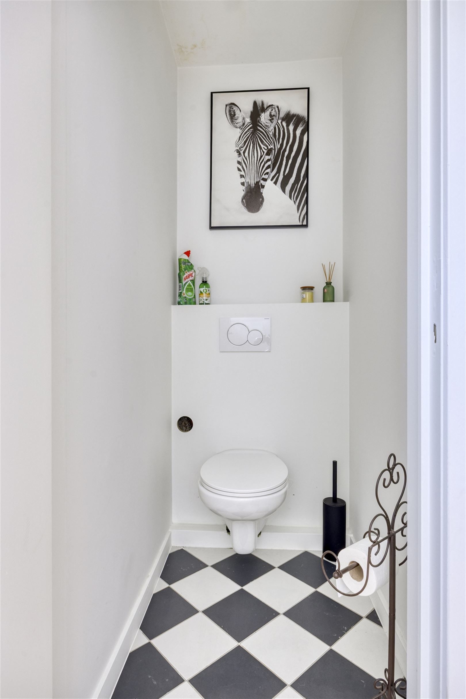 TE KOOP : Gerenoveerde eengezinswoning met 3 slaapkamers! foto 11