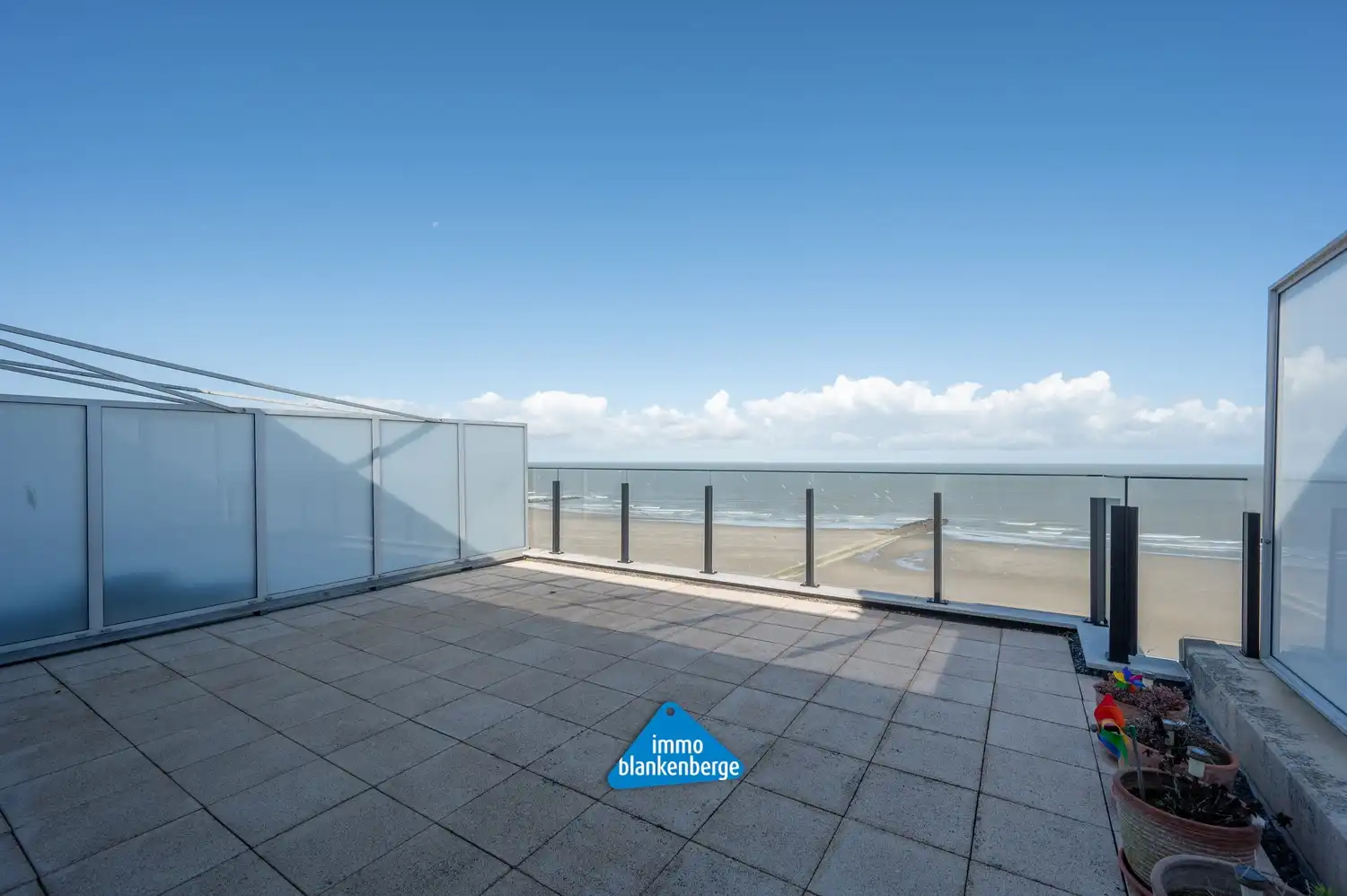Unieke Penthouse te koop in Residentie Noordzee op de Zeedijk Blankenberge foto 11