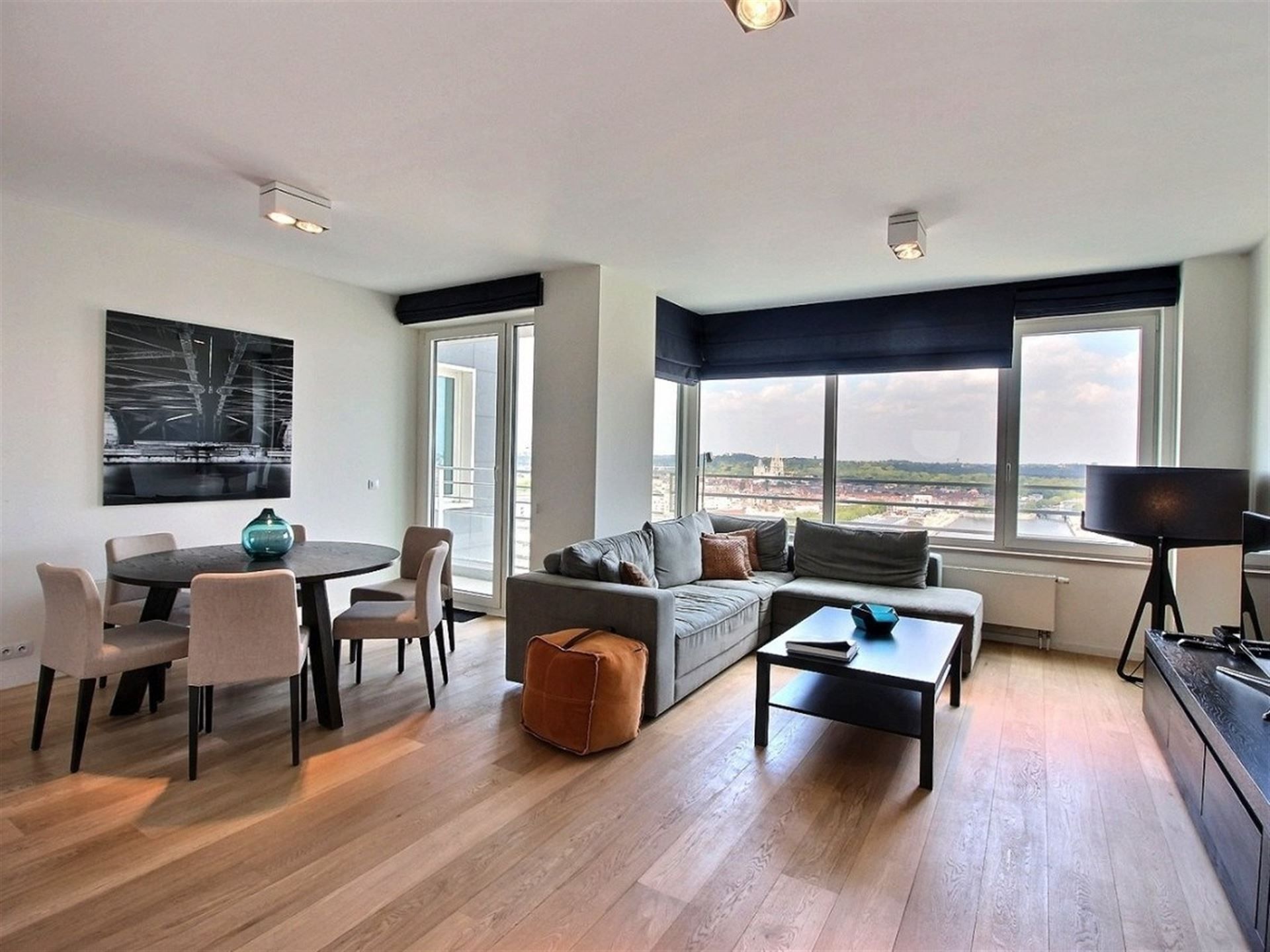 Modern en lichtrijk 2SK Appartement met terras - Akenkaai / Up-site Toor foto 2