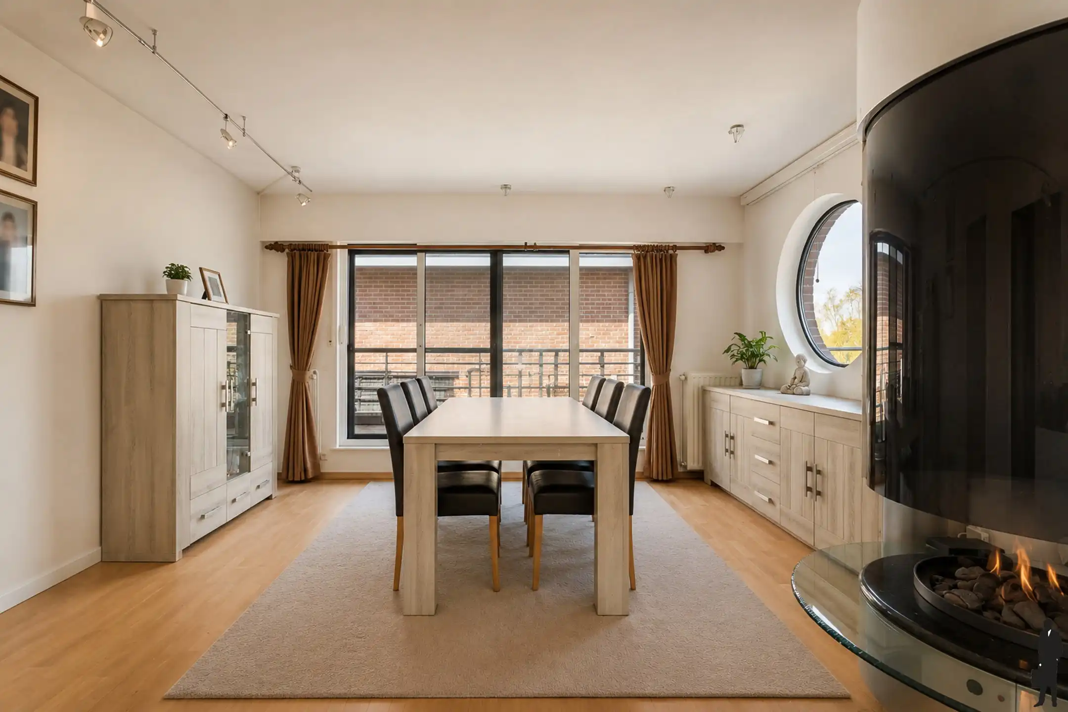 Penthouse met 3 slpk & dubbele garage te Melsele foto 3