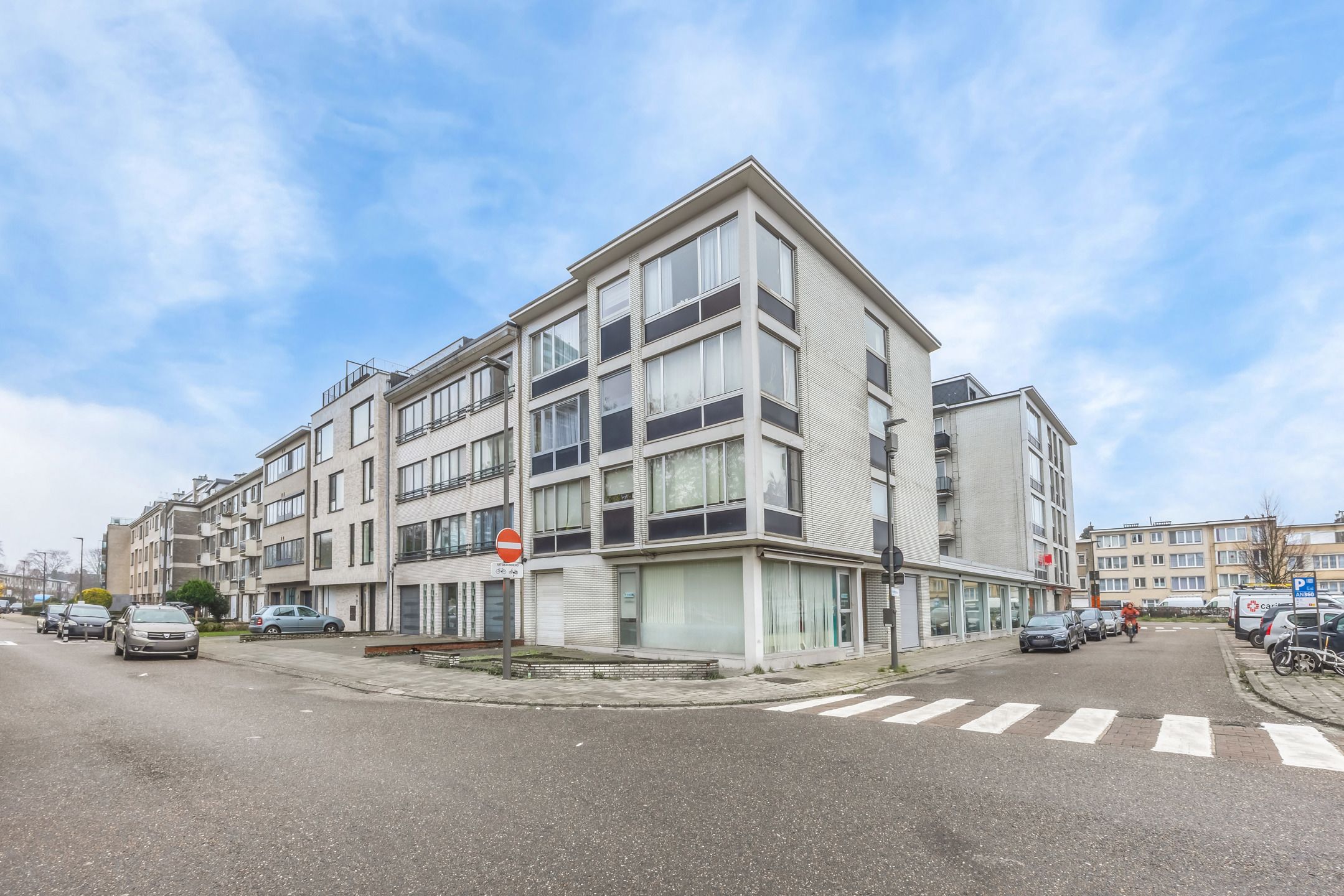 Appartement  met 2 slaapkamers, terras en ondergrondse staanplaats foto 17