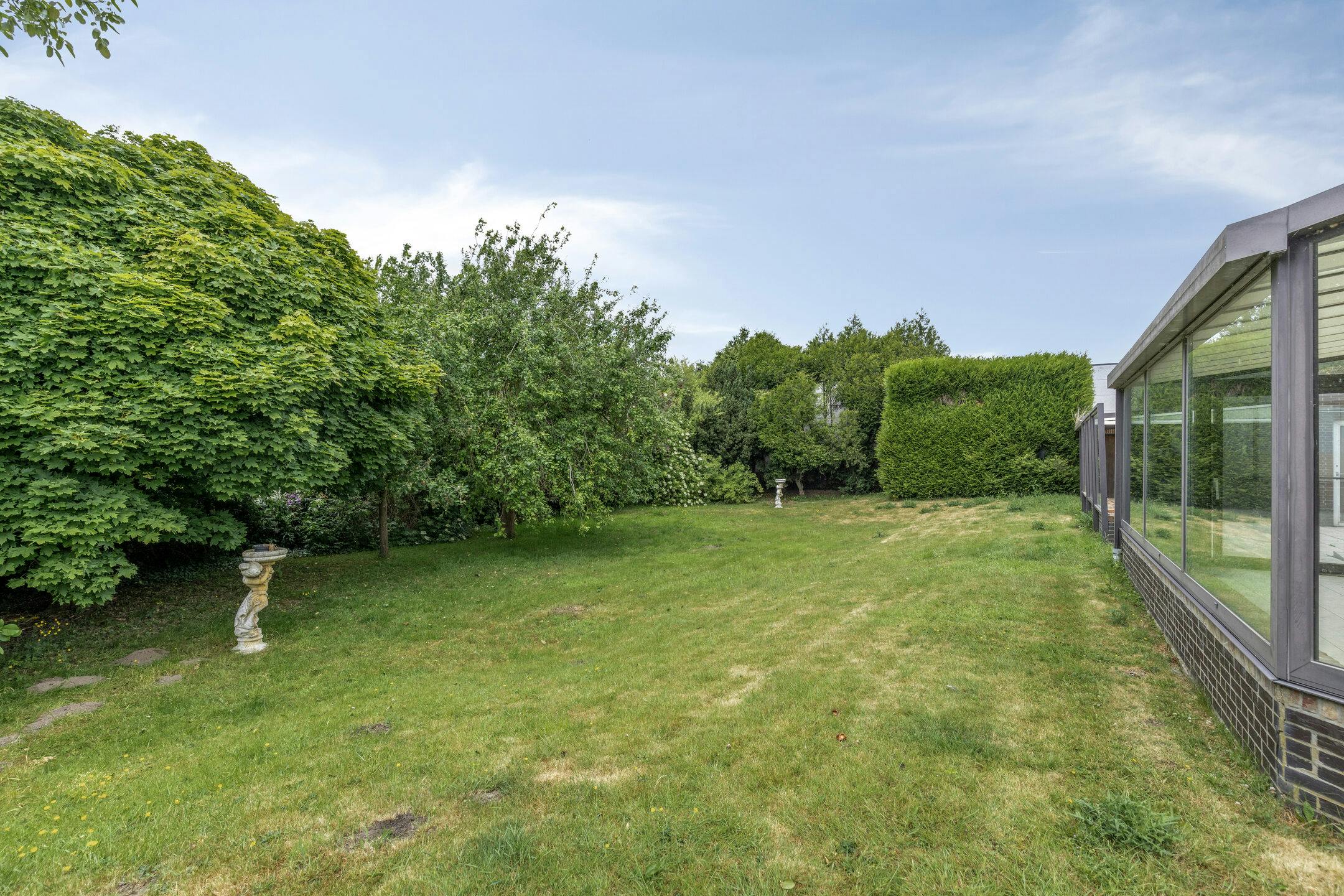 Statig te renoveren villa te koop met zwembad nabij Brugge  foto 10