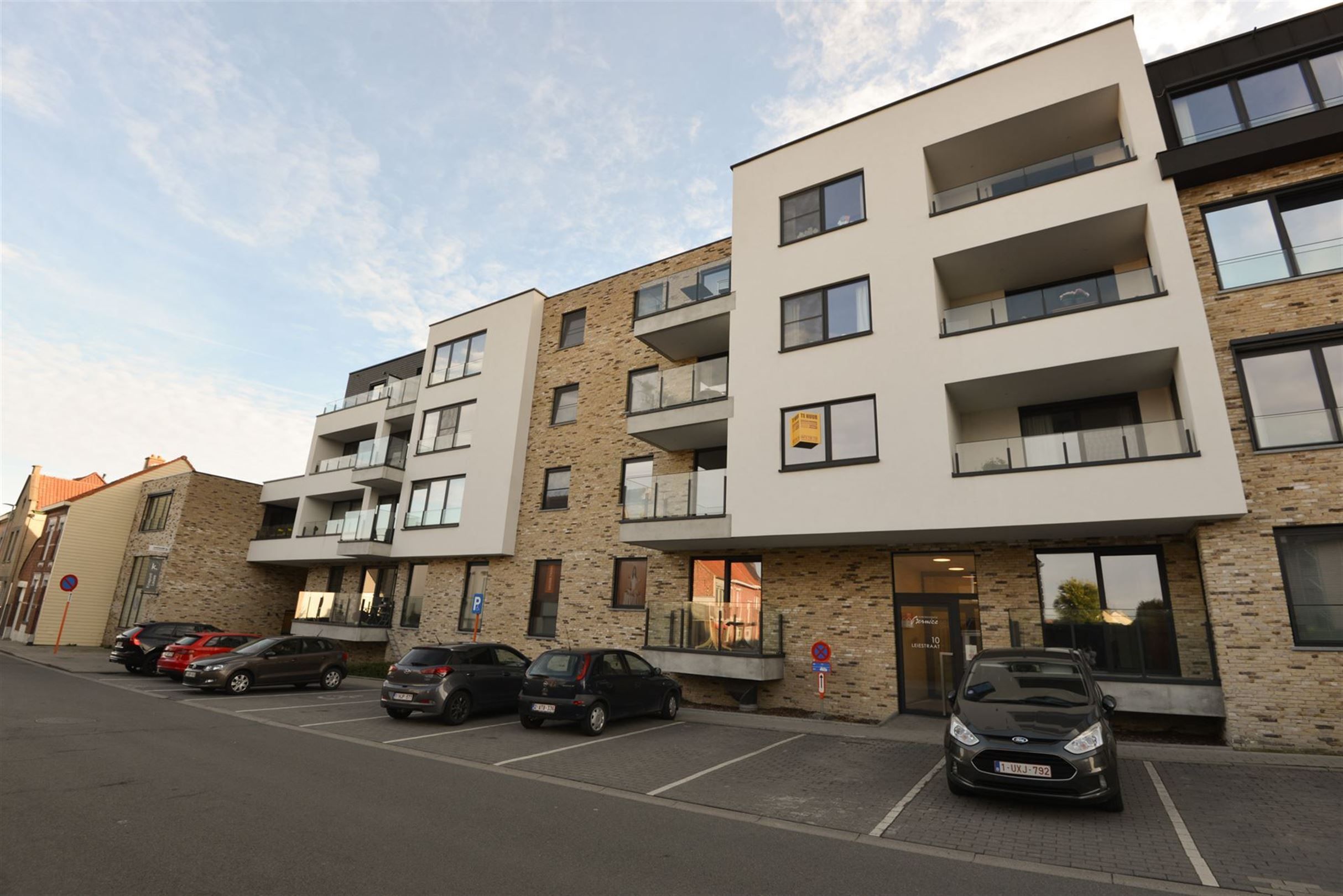 appartement foto {{pictureIndex}}