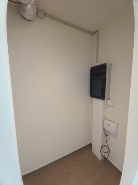 LICHTRIJK TWEE SLAAPKAMER APPARTEMENT TE HUUR foto 6