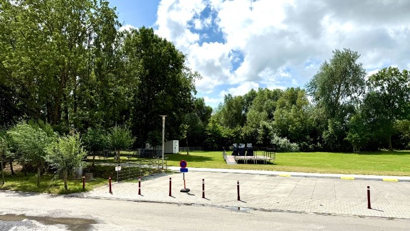 Instapklaar appartement met zicht op het Kaandelpark, op wandelafstand van de Markt foto 14
