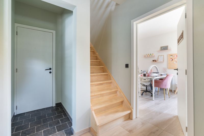 Recente Mooie woning op 692m² foto 3