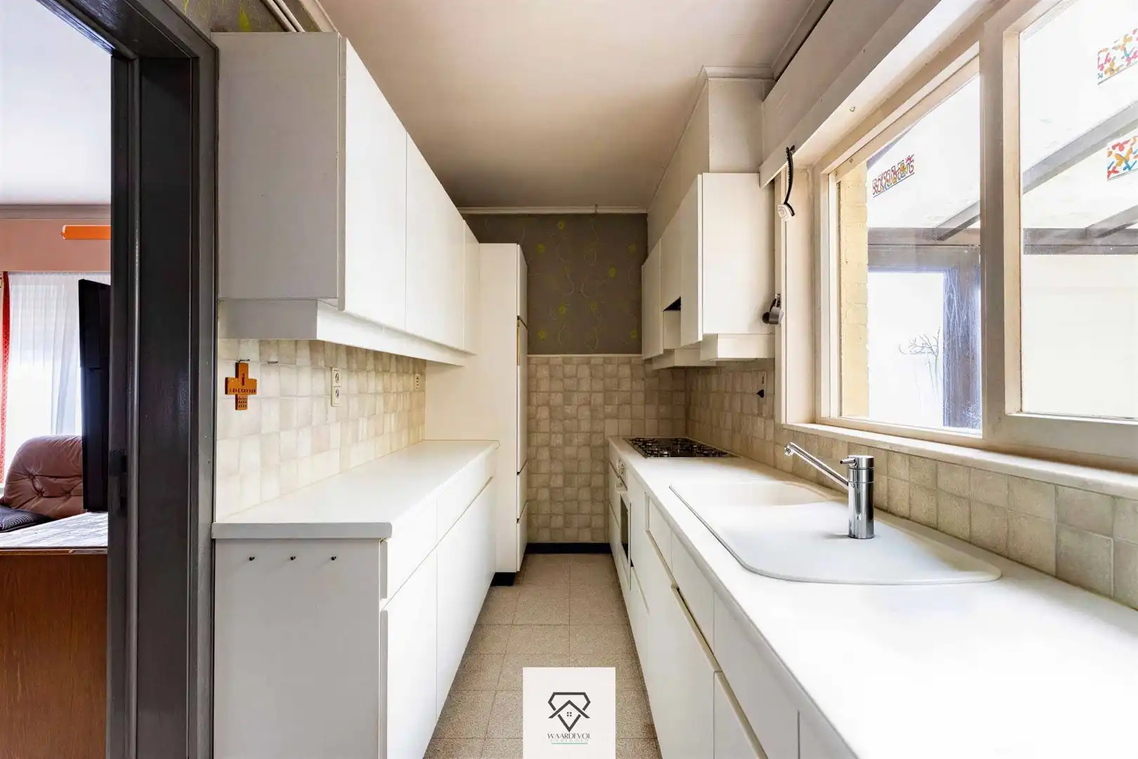 Rustig gelegen alleenstaande woning op ruim perceel van 3.130 m² foto 14