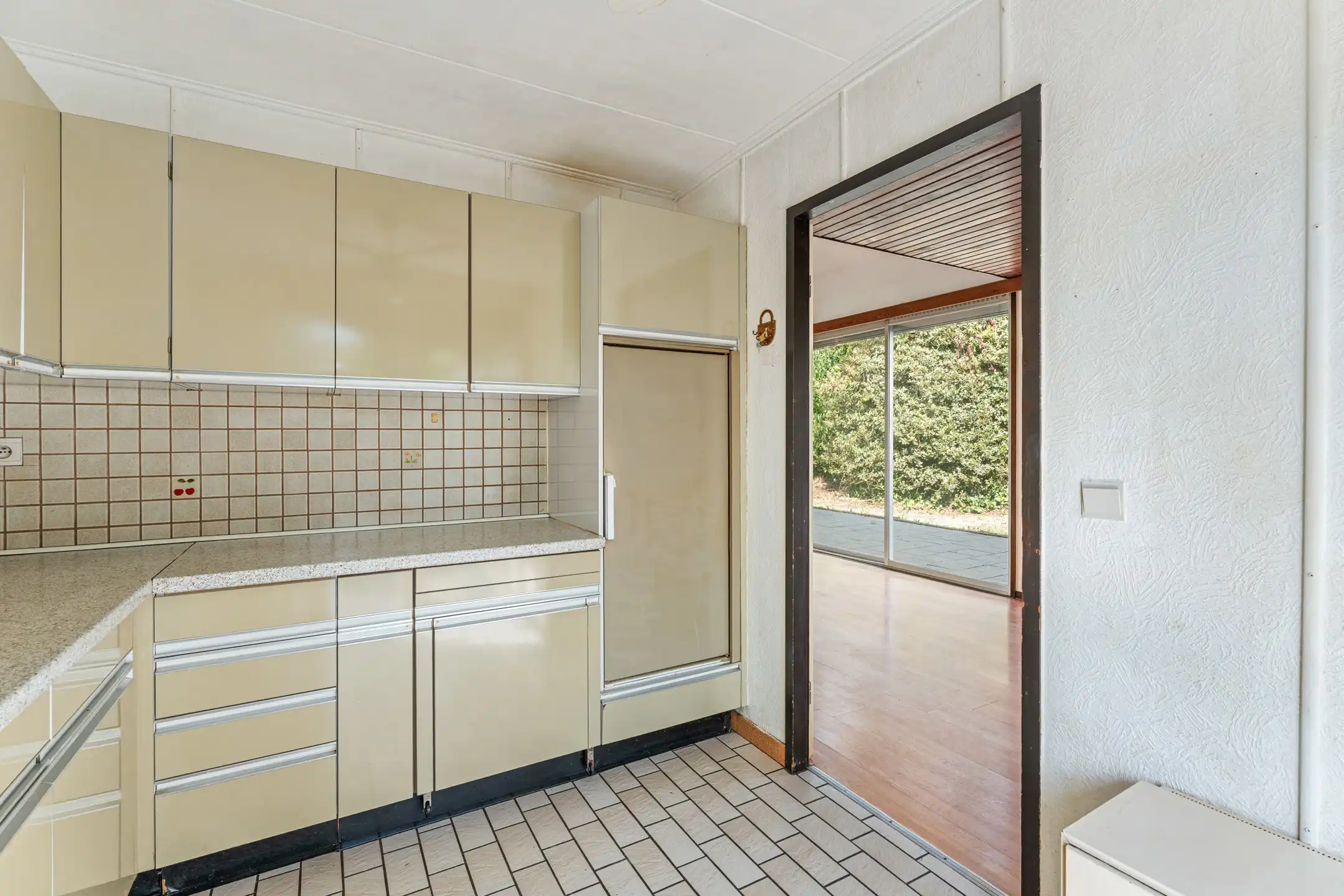 Charmante woning met garage in Zichen foto 8