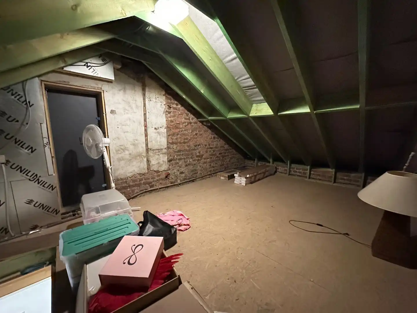 Handelspand met woonruimte gelegen te Tongeren foto 16