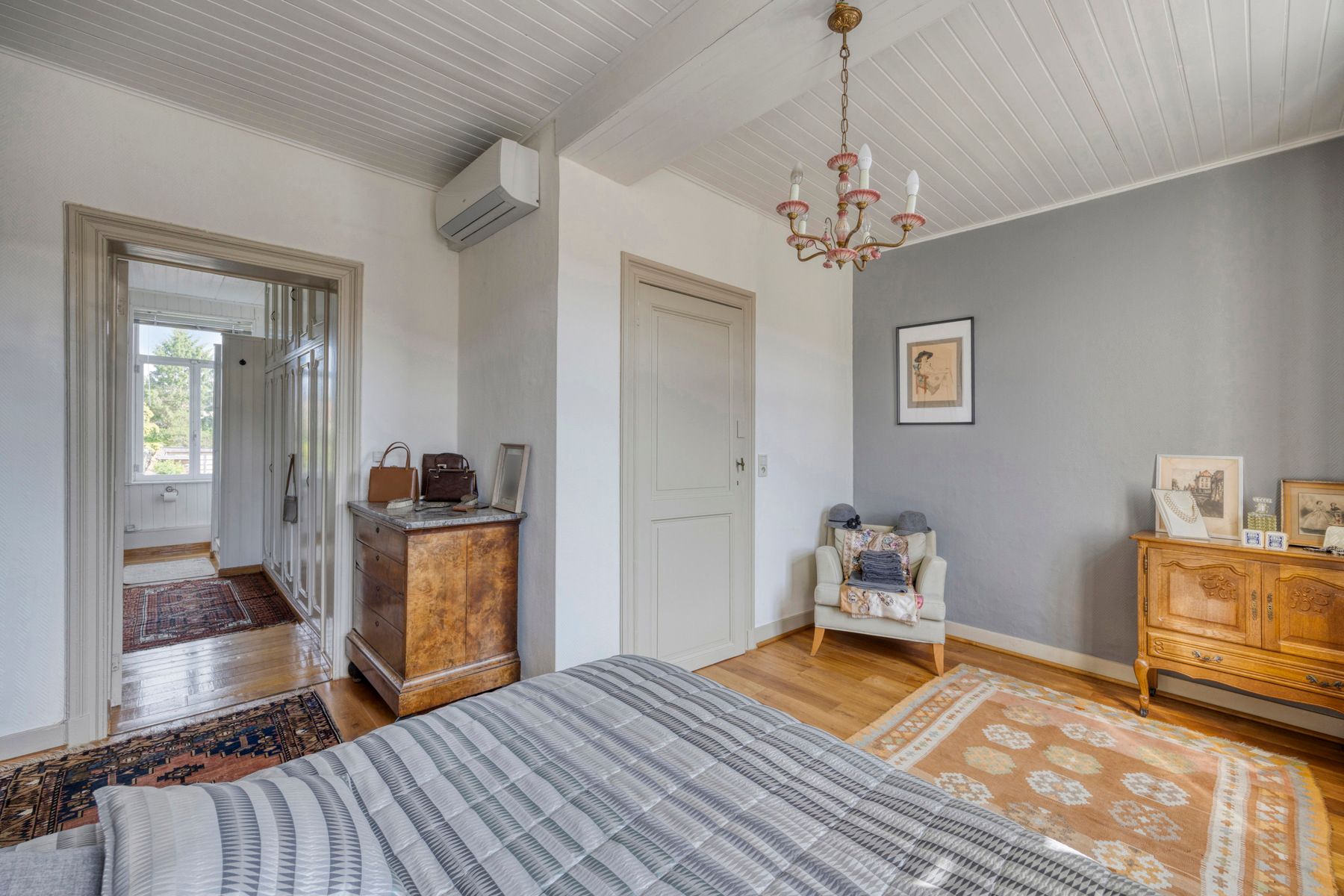 Prachtige herenwoning met 5 slpks en schitterende tuin  foto 24