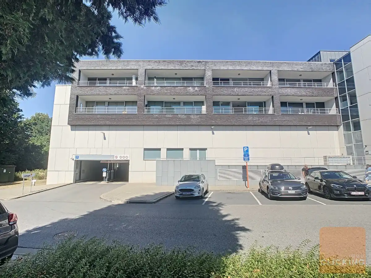 Toffe  studio MET APARTE SLPK +  terras en tuin foto 2