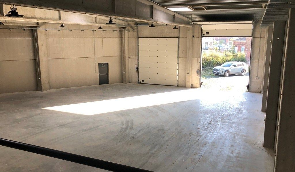 Recent magazijn in KMO-zone in Haaltert foto 2