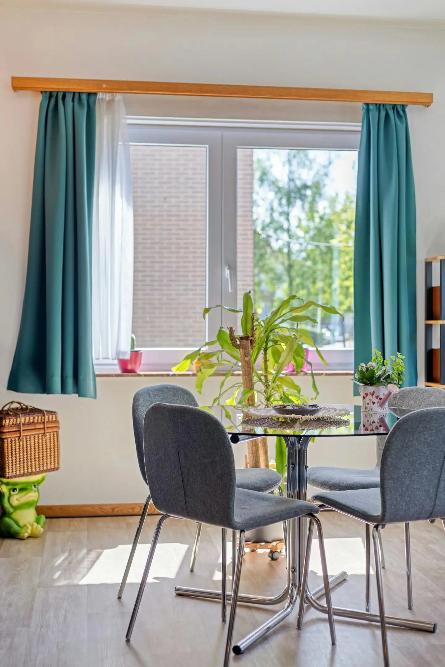 Opbrengstgebouw met 4 appartementen, tuin en parking in Strombeek-Bever foto 36