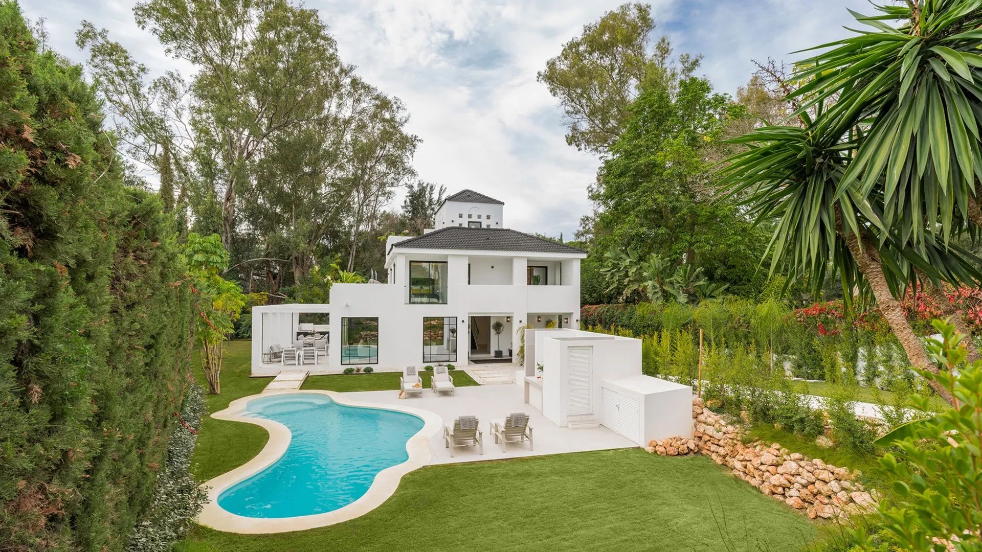 Prachtige moderne luxe villa in Marbella: een oase van verfijning en comfort foto 27