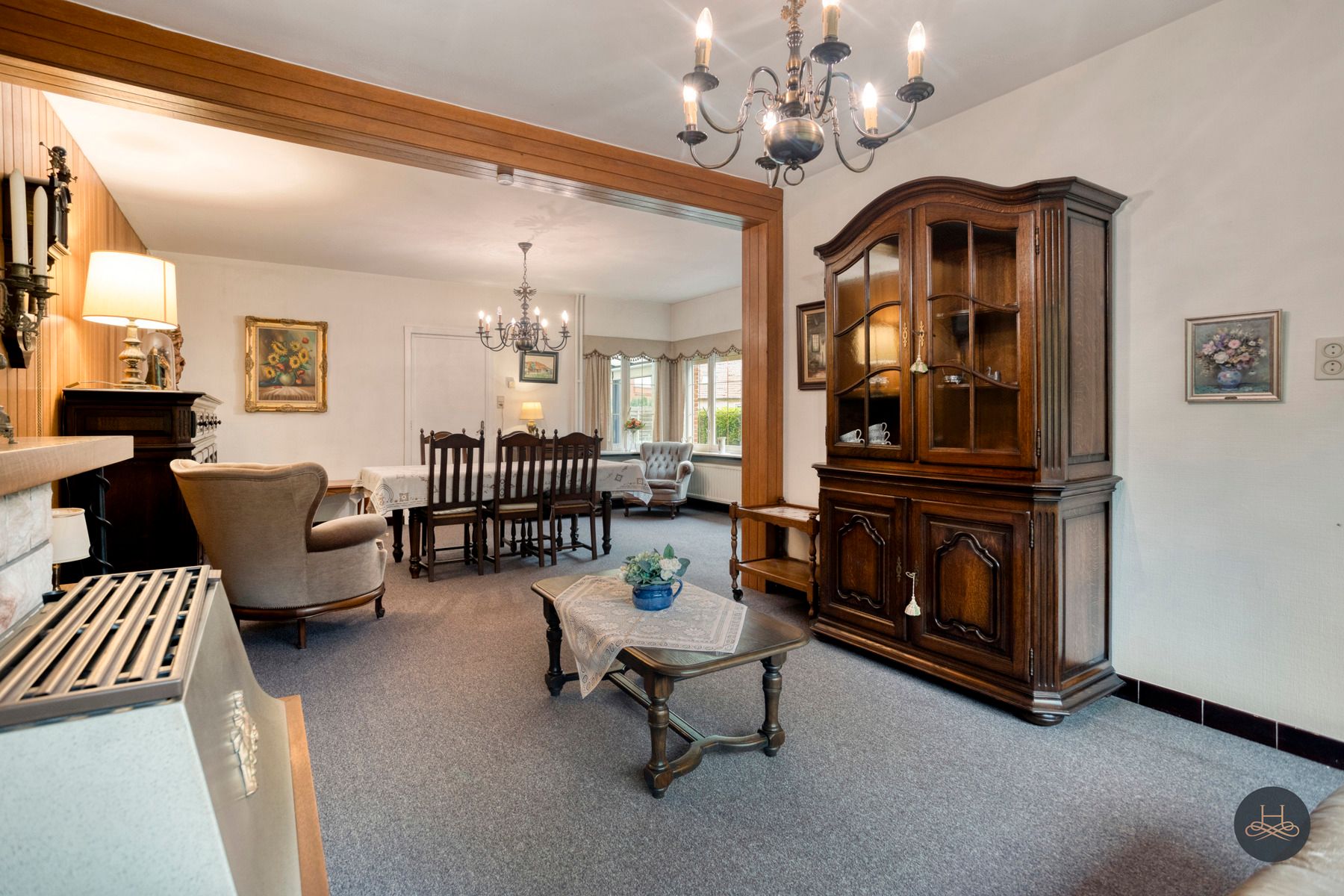 Halfopen woning met tuin en renovatiepotentieel foto 8