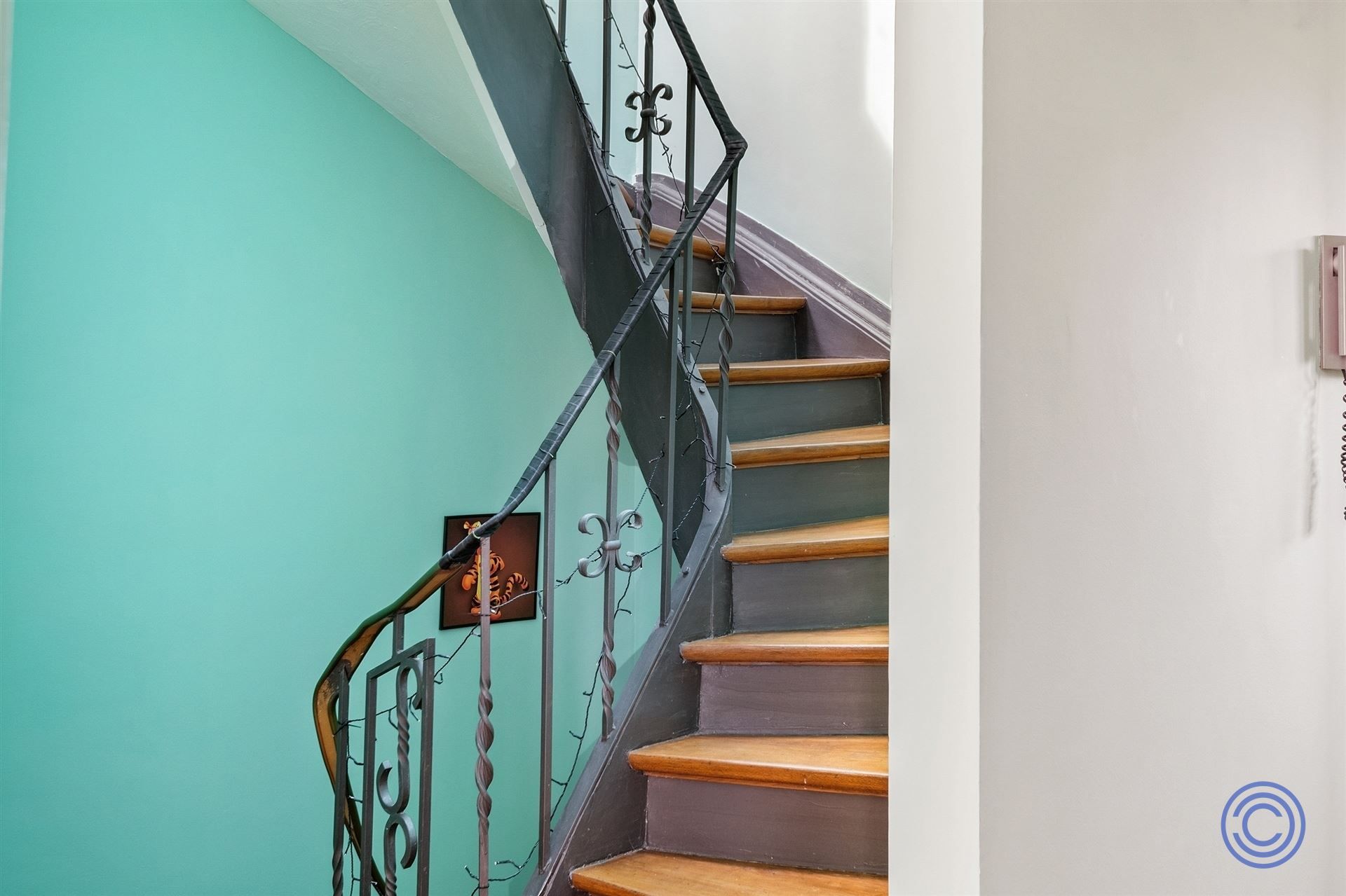 Gezellige, ruime gezinswoning met dakterras, middenin de stad! foto 4