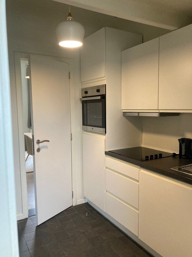 Prachtige instapklare studio van 50 m² op een zeer gunstige ligging te Nationalestraat! foto 9