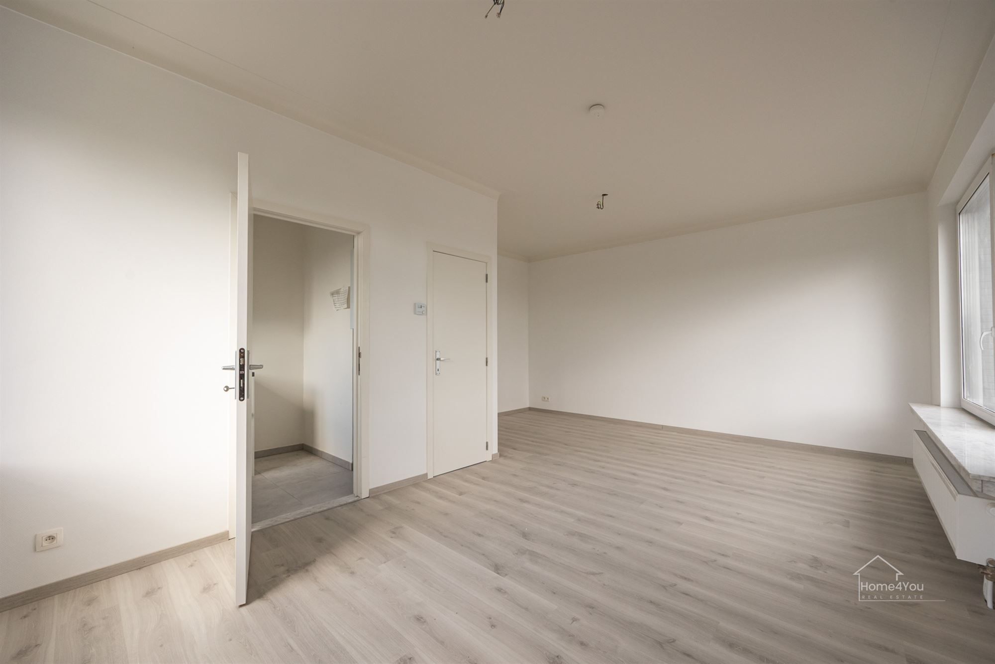 Modern 1-slaapkamer appartement te koop in Antwerpen! foto 5